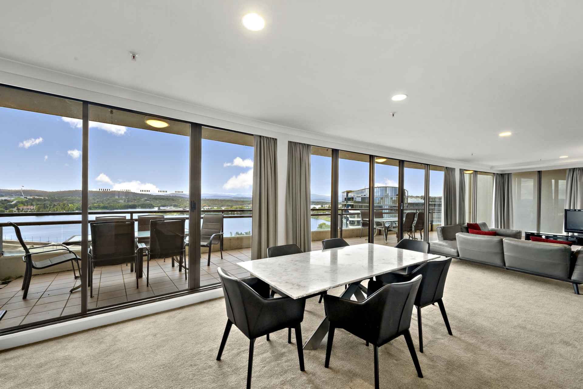 2002/2 Marcus Clarke Street, City