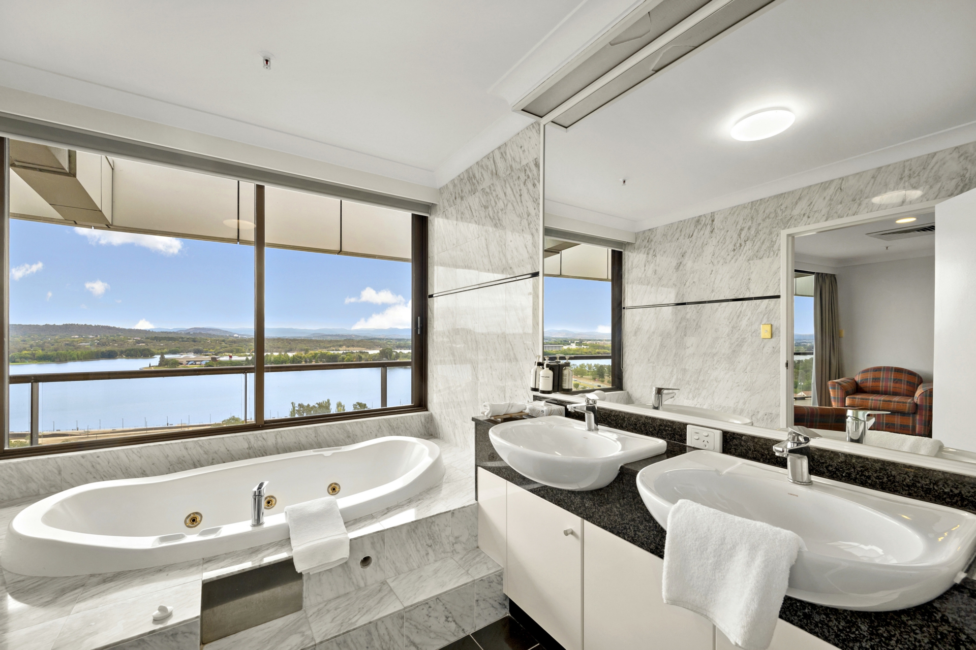 2002/2 Marcus Clarke Street, City