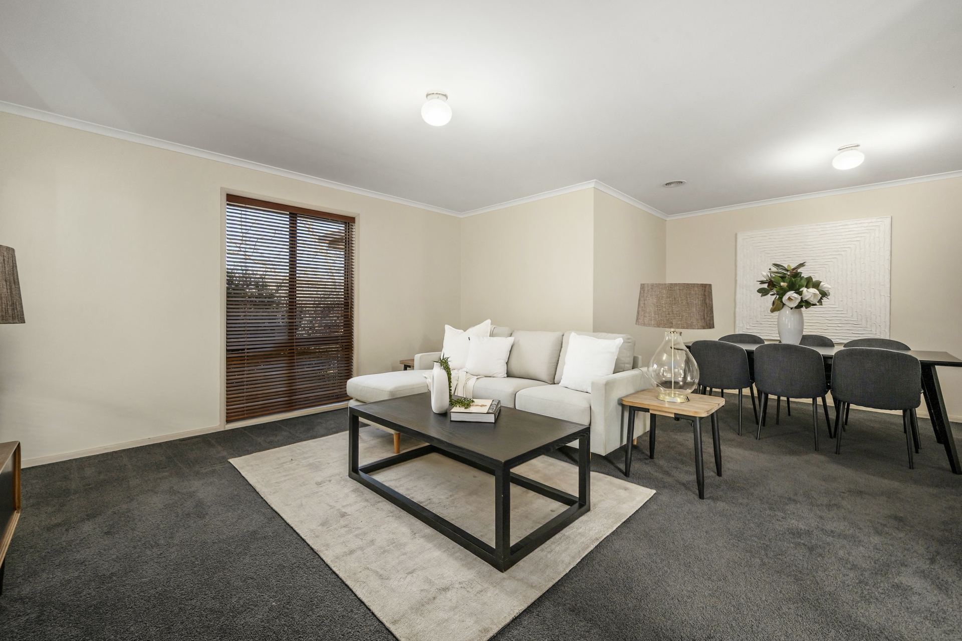 2/15 Proserpine Circuit, AMAROO