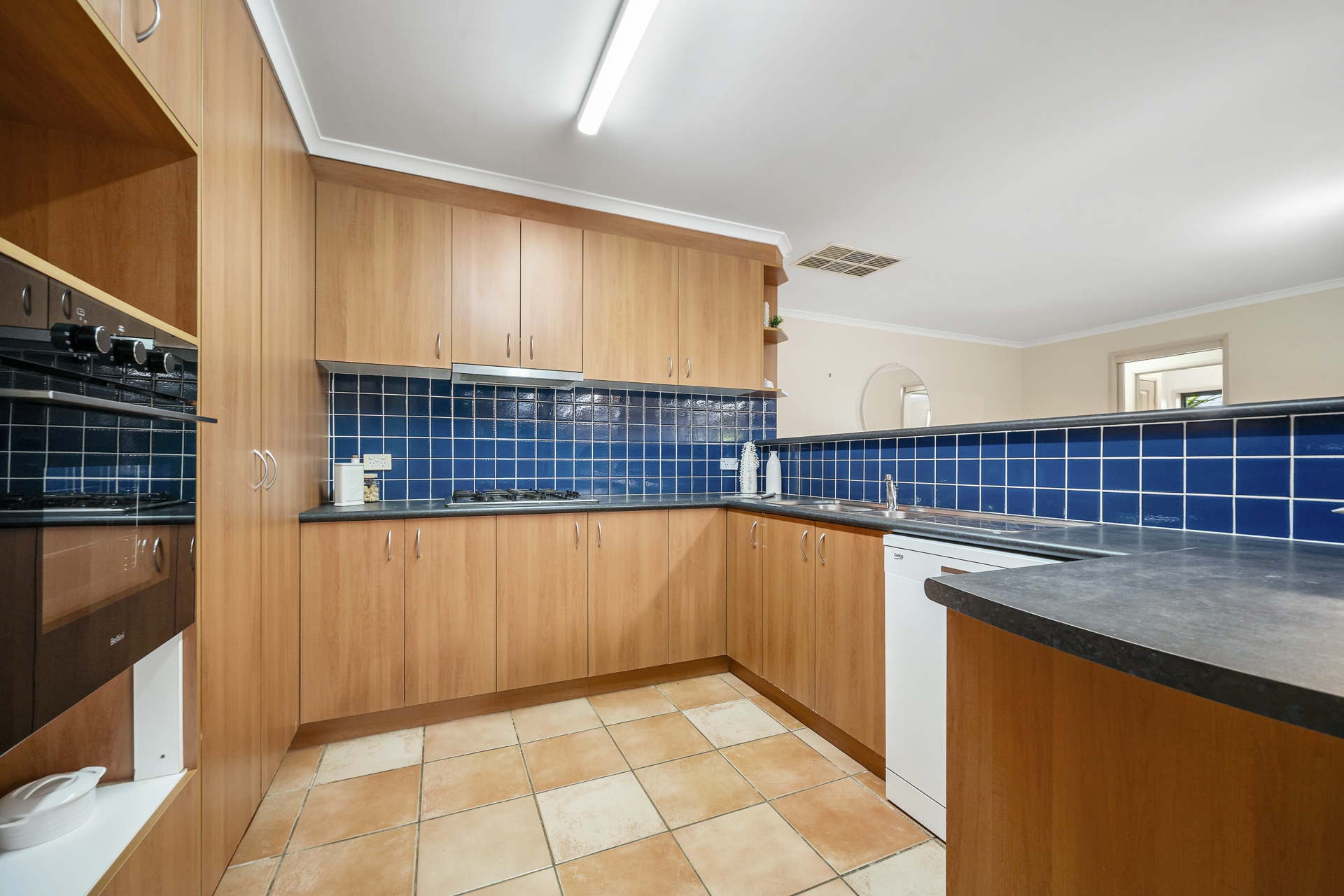 2/15 Proserpine Circuit, AMAROO