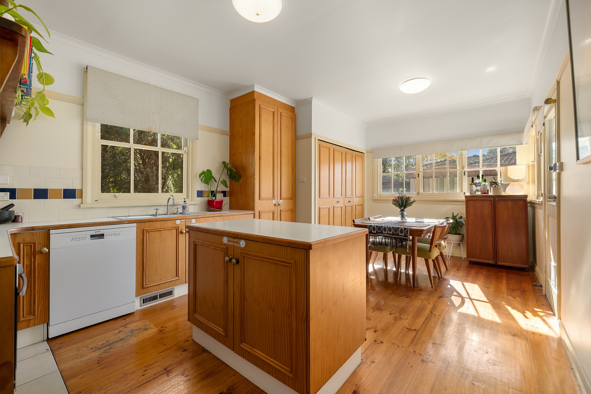 10A Hargraves Crescent, AINSLIE