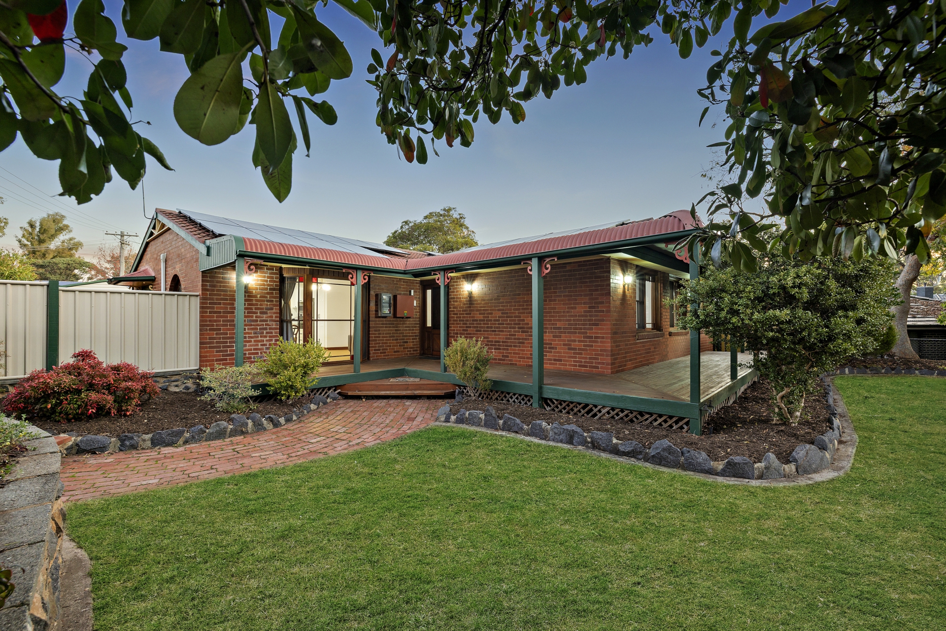 28 Knaggs Crescent, PAGE
