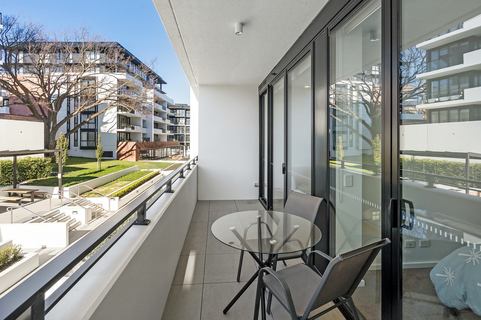 27/17 Captain Cook Crescent, GRIFFITH