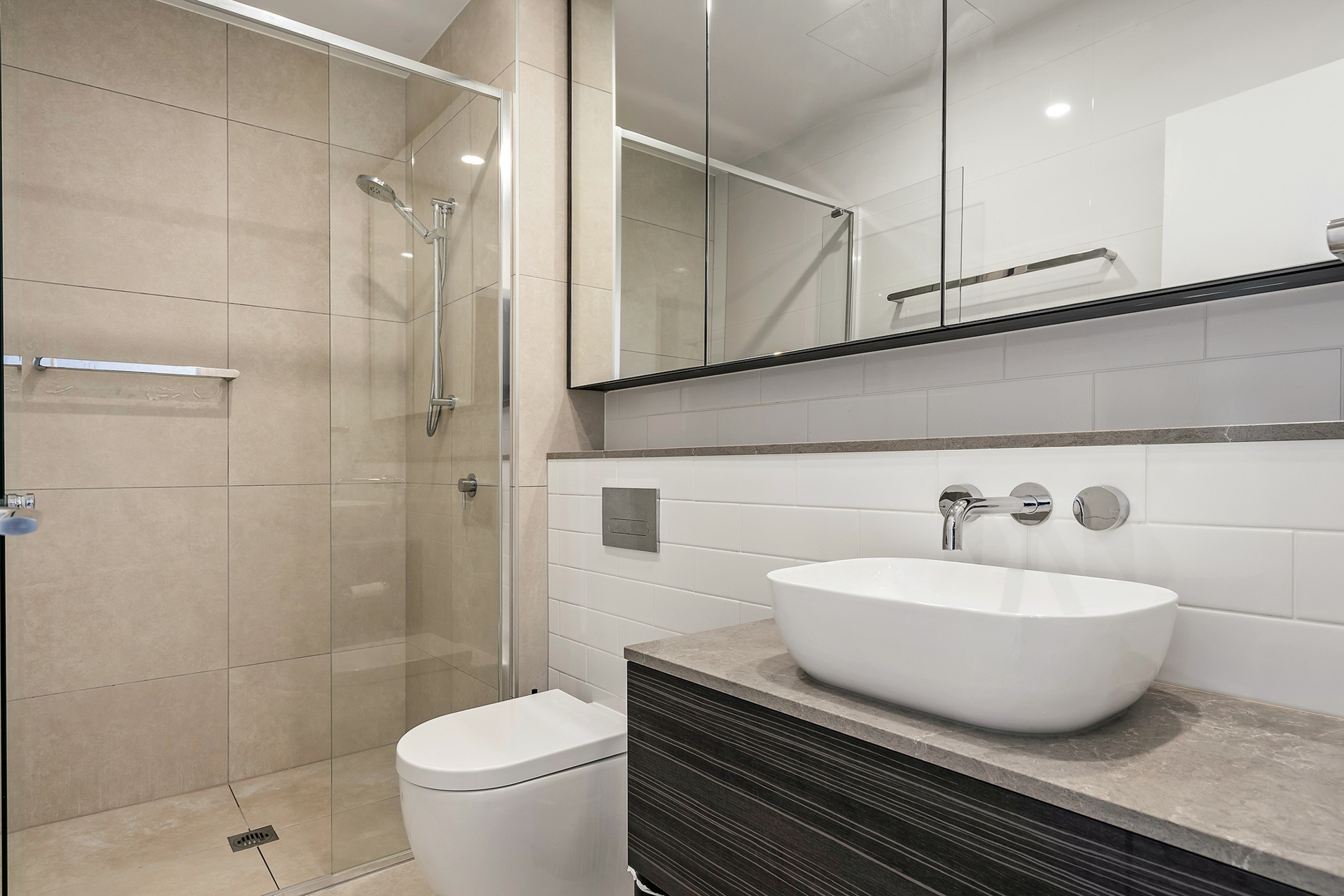 27/17 Captain Cook Crescent, GRIFFITH