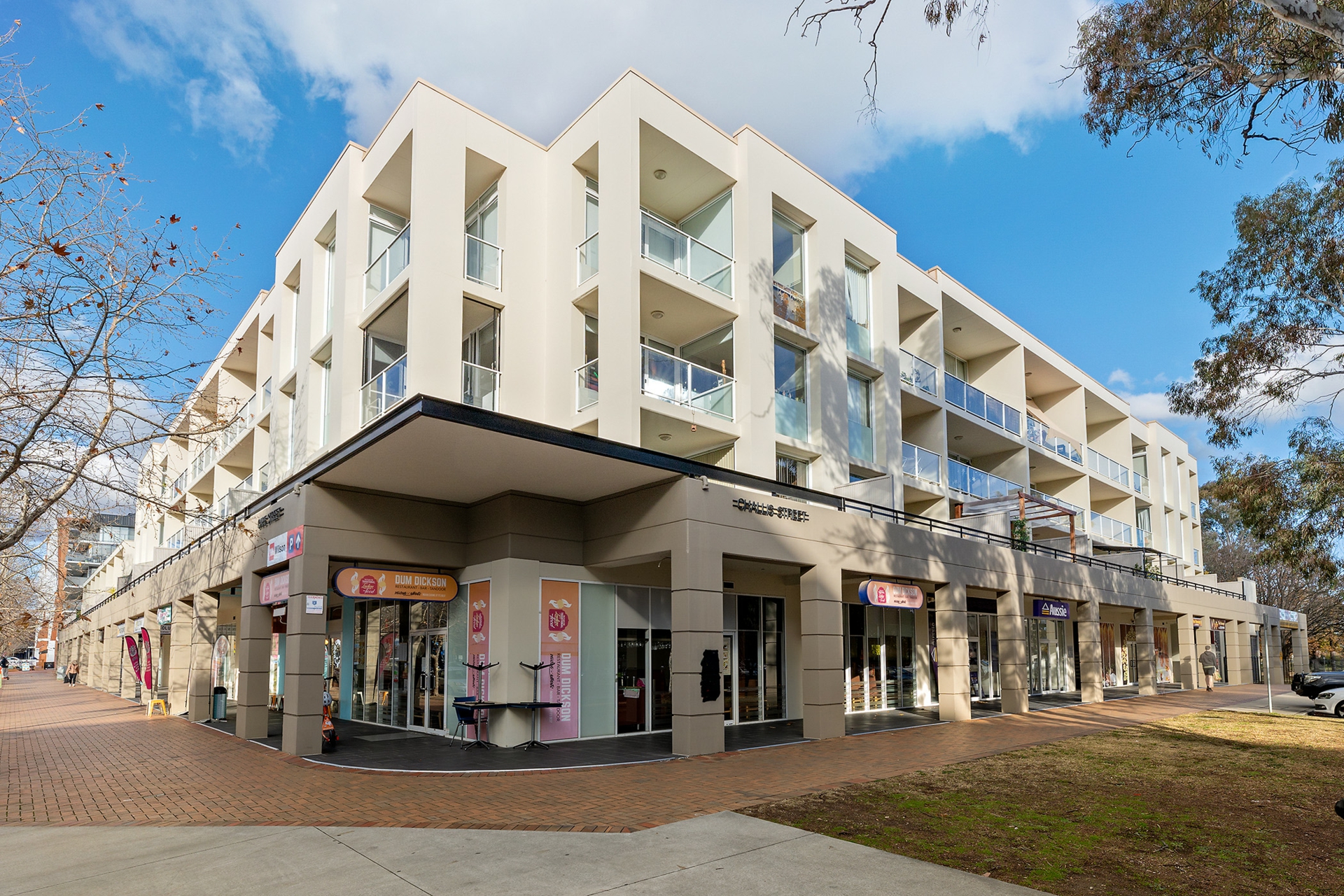 1/12 Challis Street, DICKSON