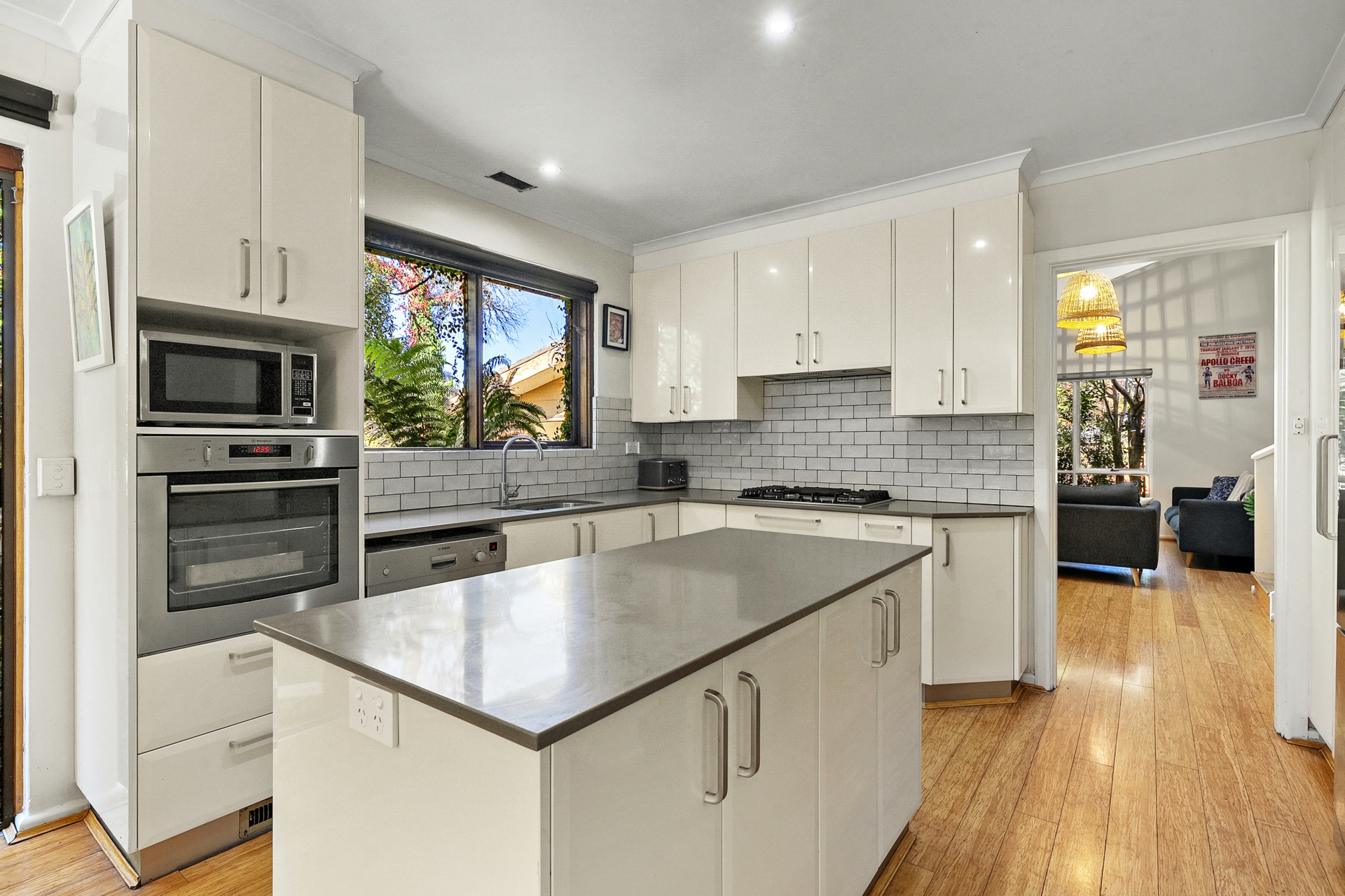 18 Rosebery Street — photo 3 of 17