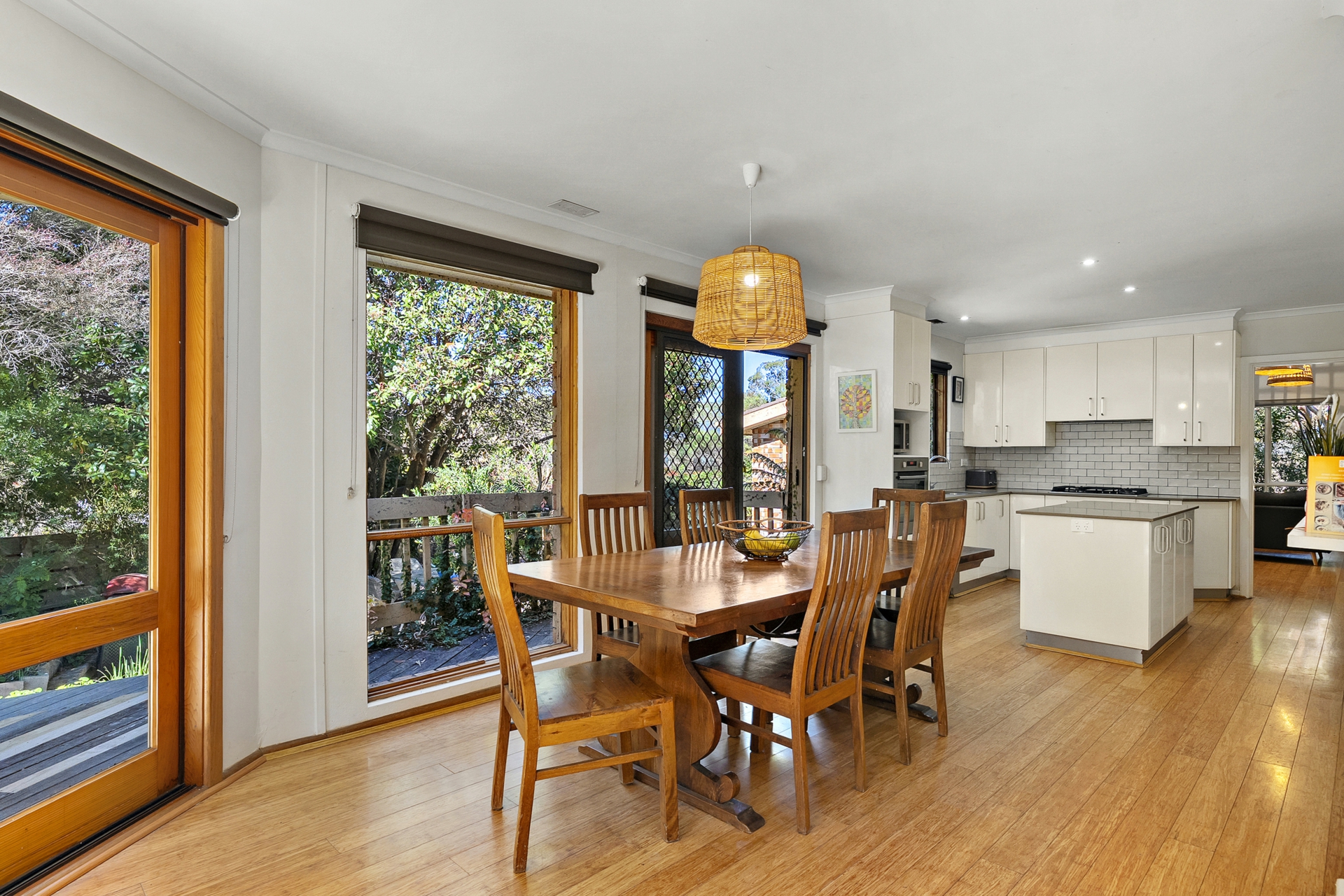 18 Rosebery Street — photo 4 of 17