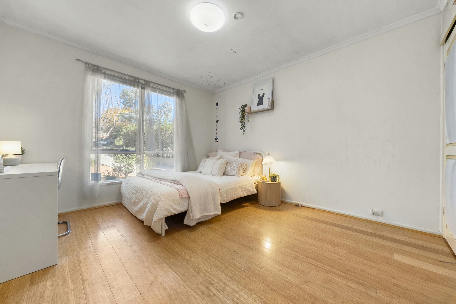 18 Rosebery Street — photo 8 of 17