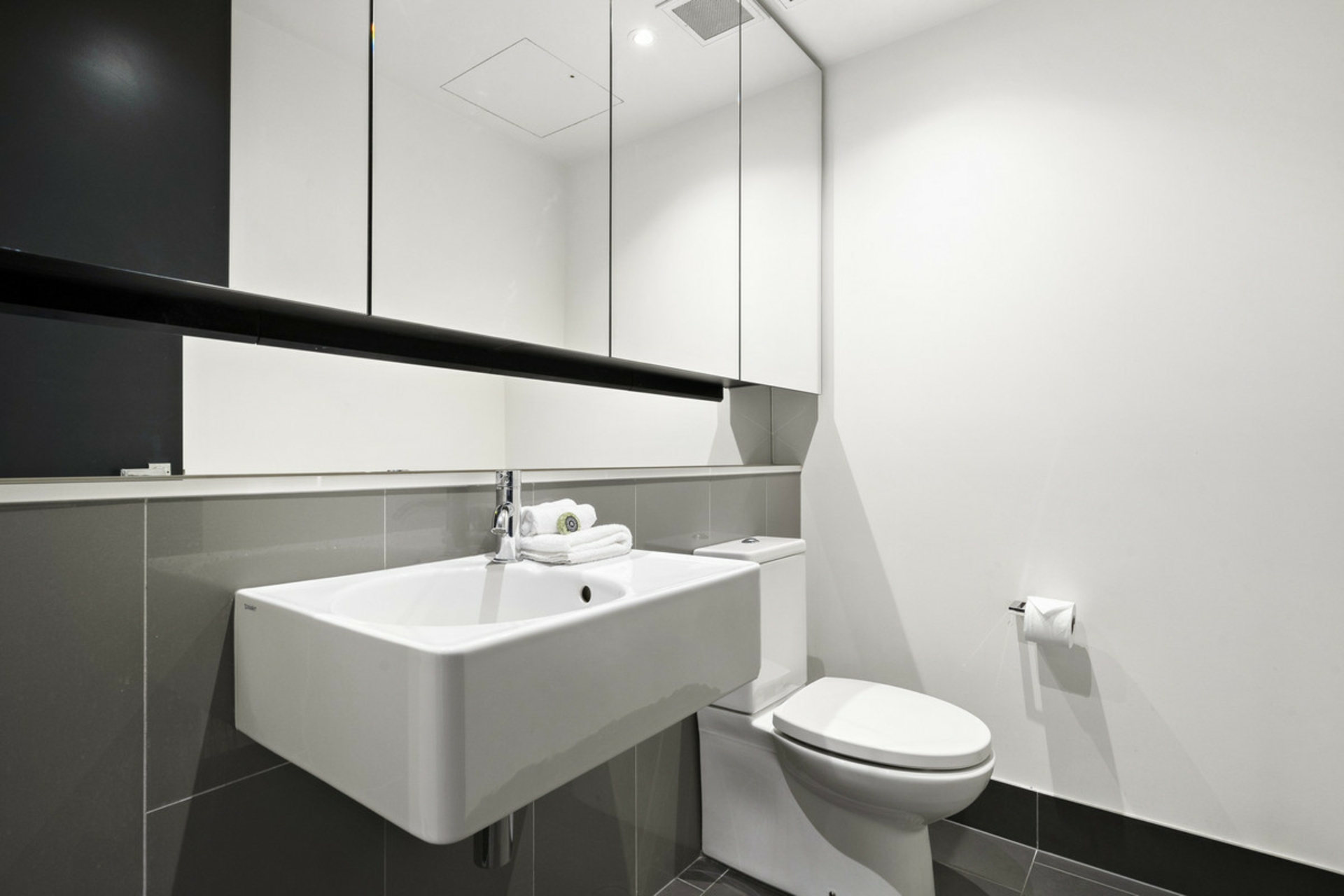 305/19 Marcus Clarke Street — photo 19 of 28