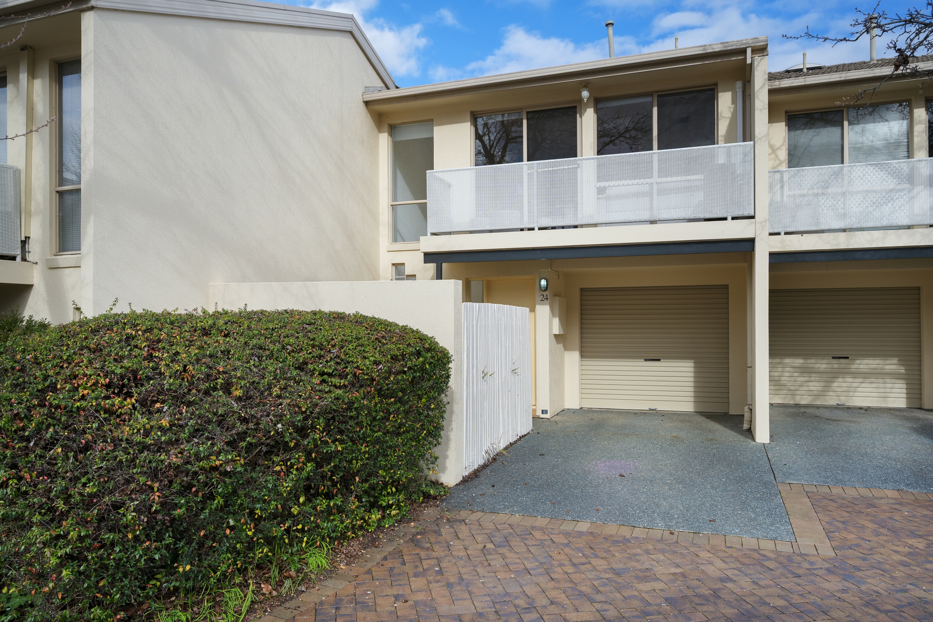 24/44 Medworth Crescent — photo from LJ Hooker Dickson