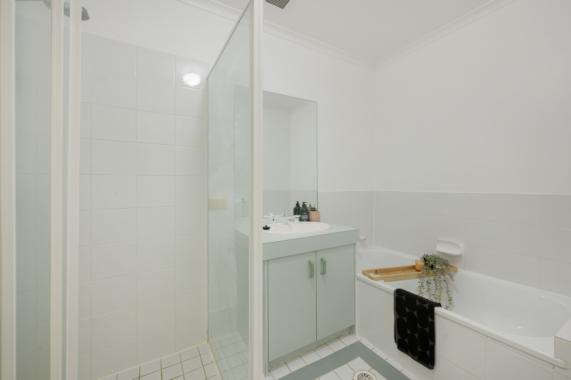 24/44 Medworth Crescent — photo 5 of 15