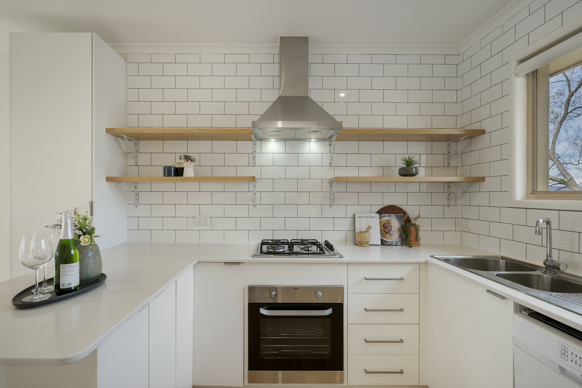 24/44 Medworth Crescent — photo 10 of 15
