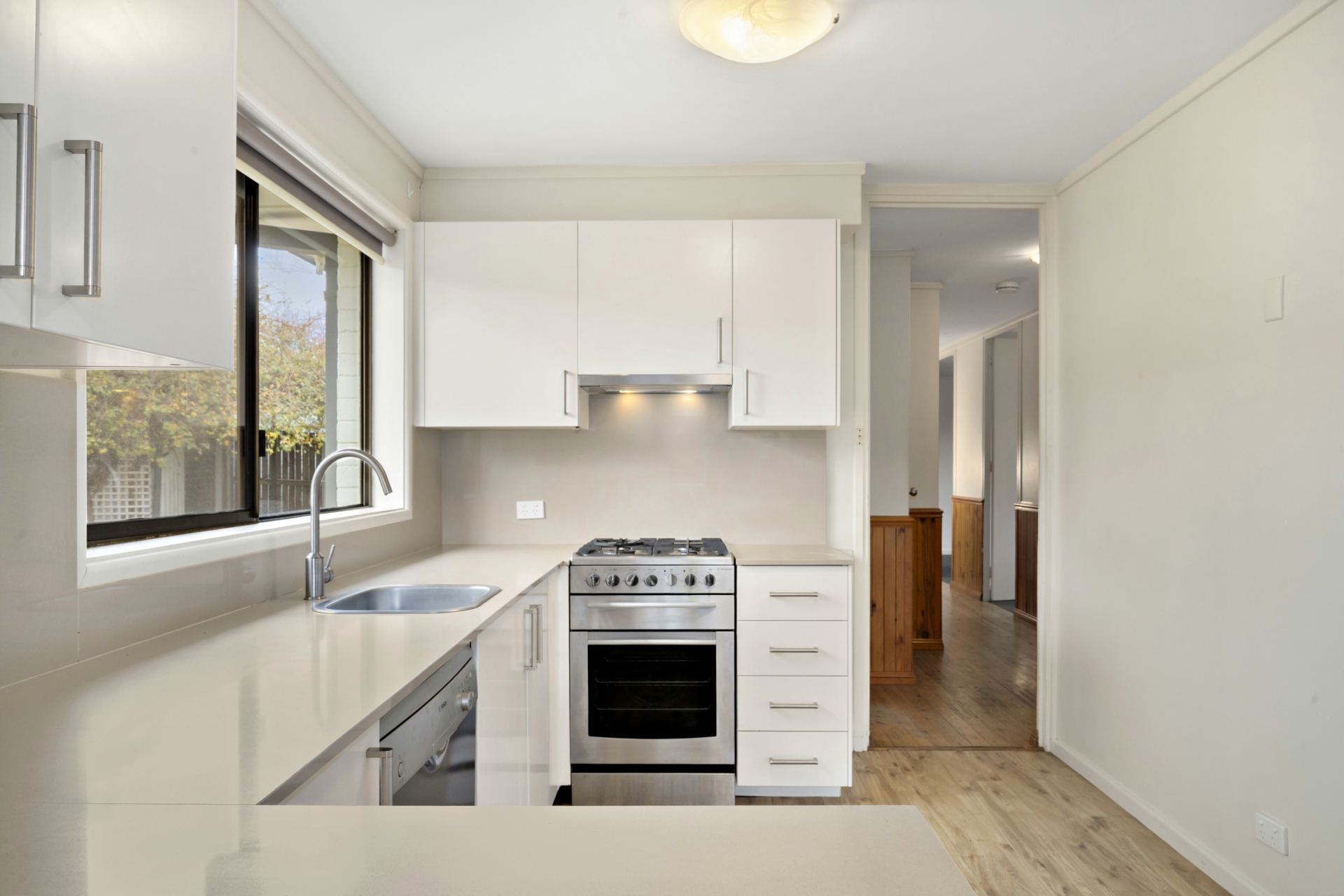 28 Gilbert Street — photo 2 of 14