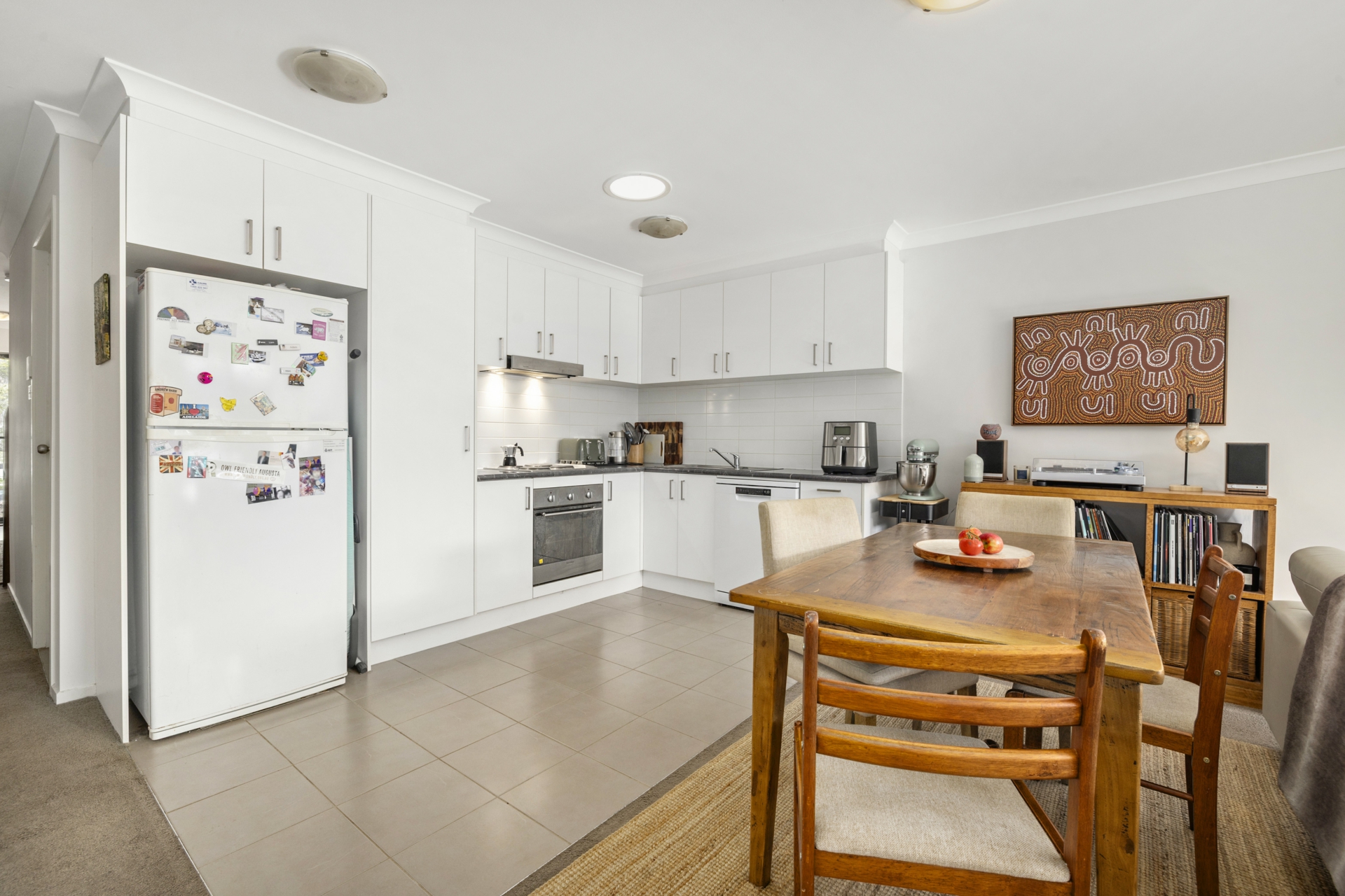 13 Ian Nicol Street — photo 8 of 16