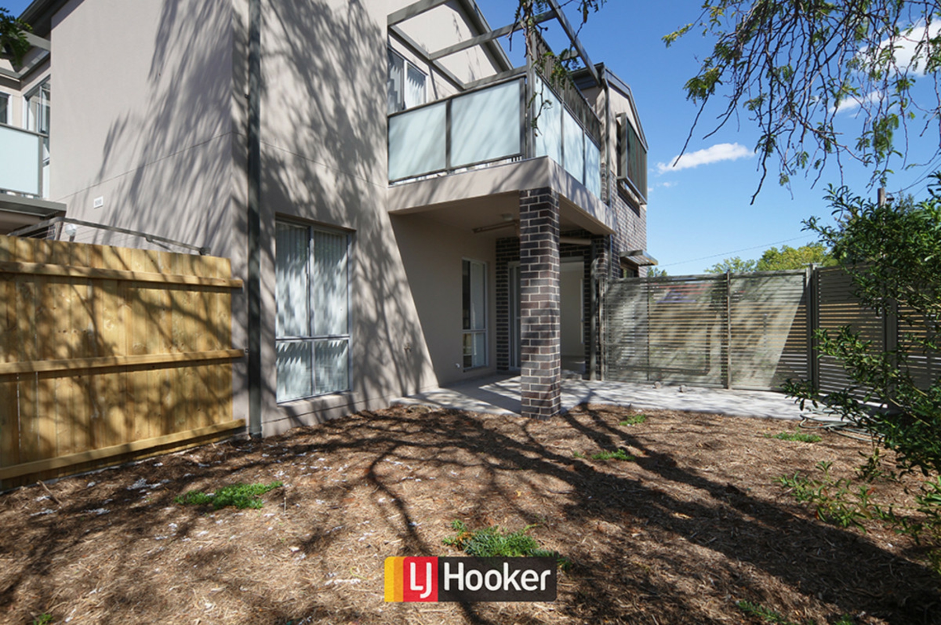 4/63 Macleay Street — photo 9 of 12