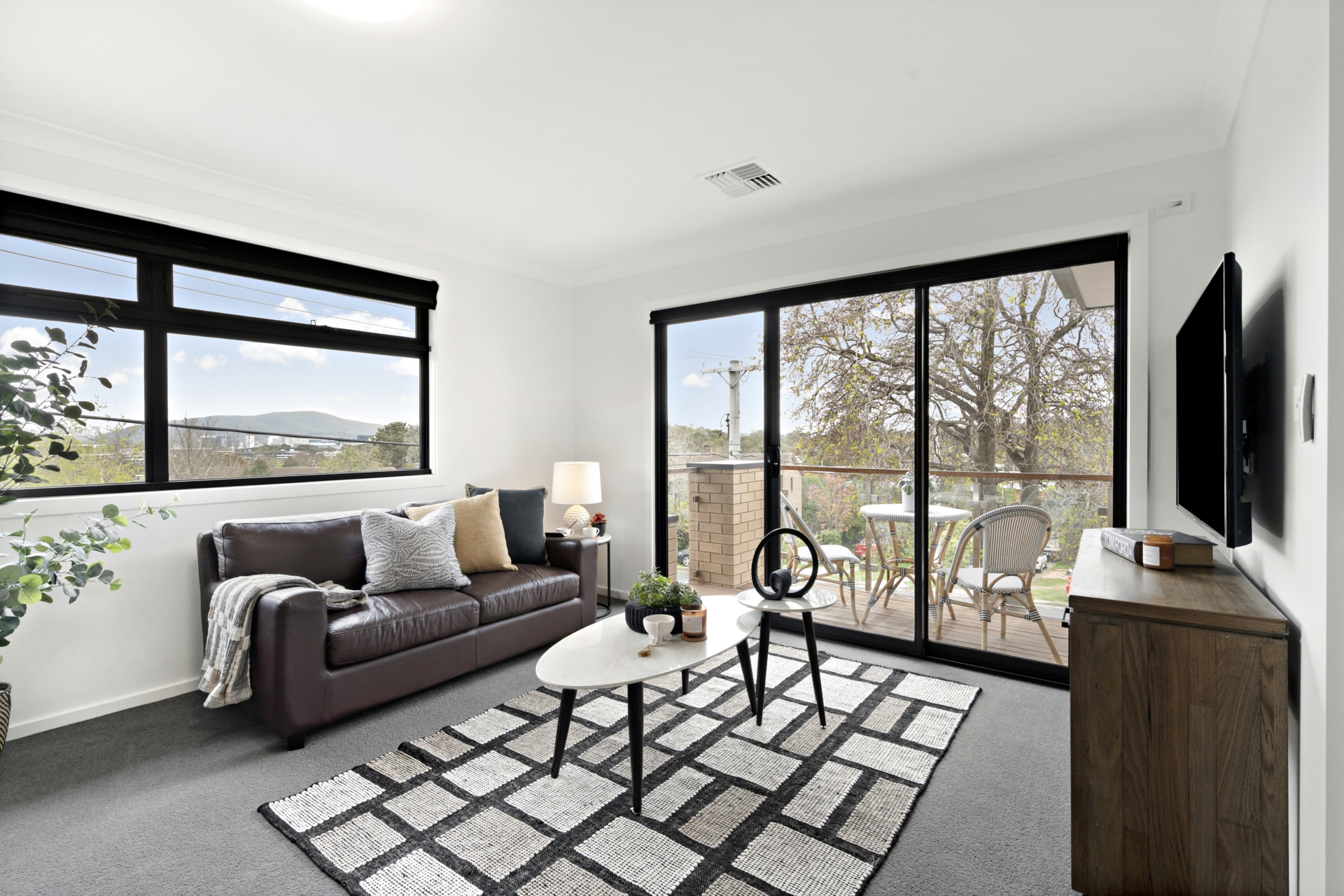 9 Elliott Street — photo 8 of 17