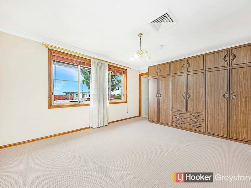 44 ETTALONG ROAD, GREYSTANES