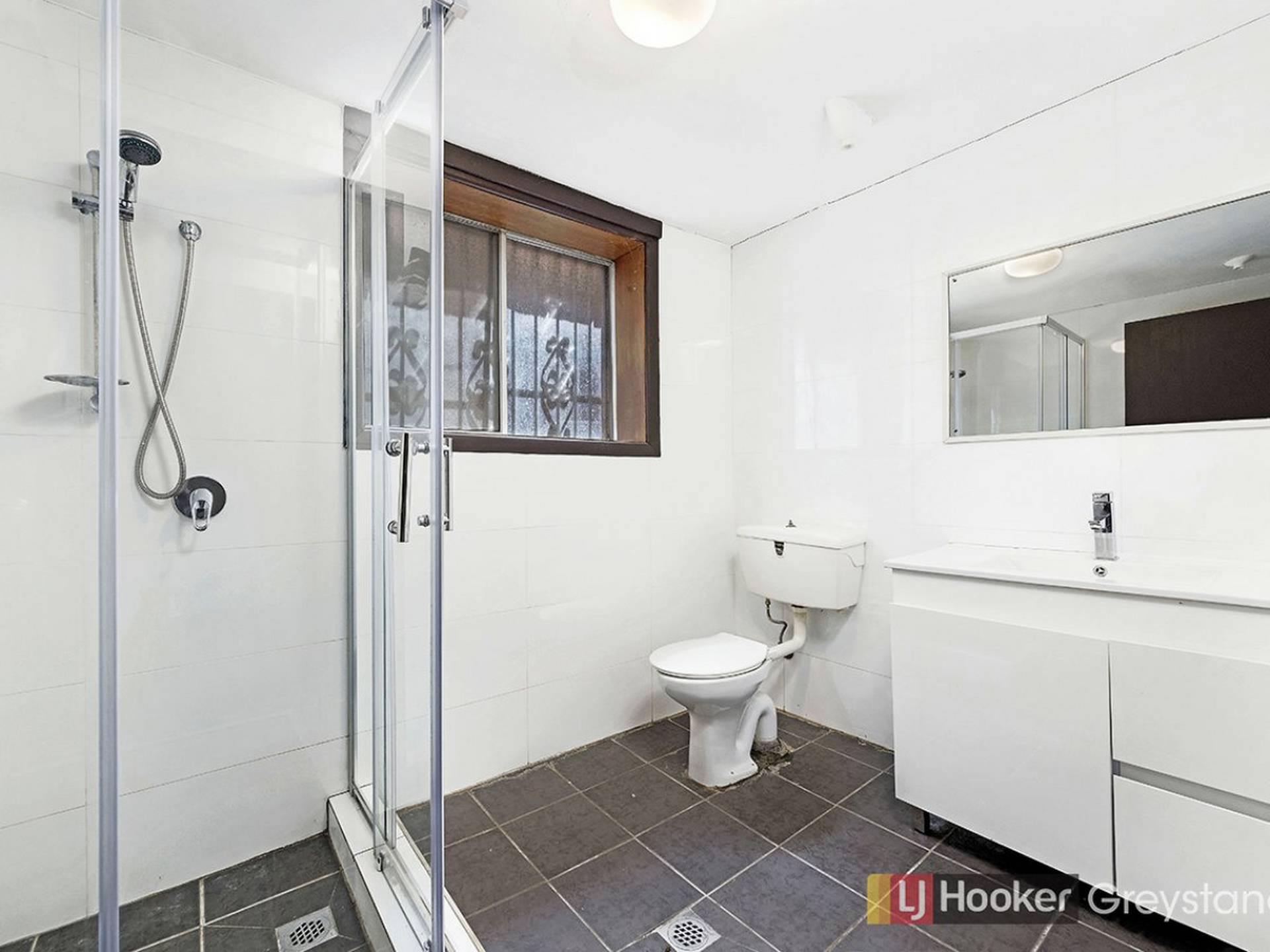 820 MERRYLANDS ROAD, GREYSTANES