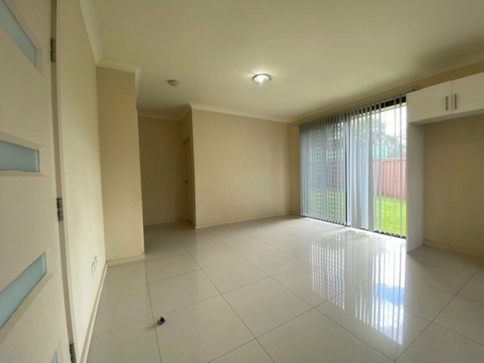 5a ROYAL PLACE, GREYSTANES