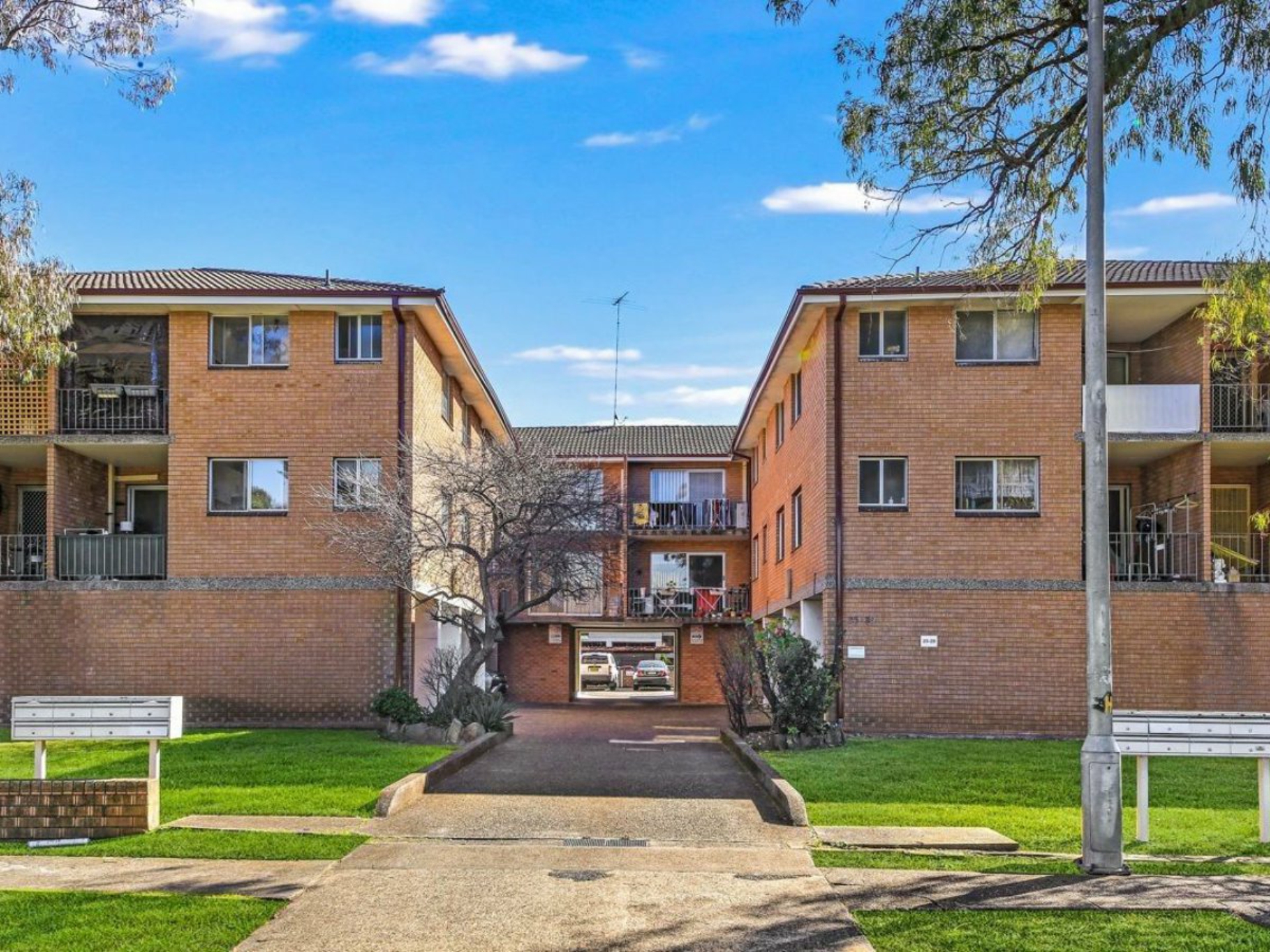 17/25 CAMBRIDGE STREET, MERRYLANDS