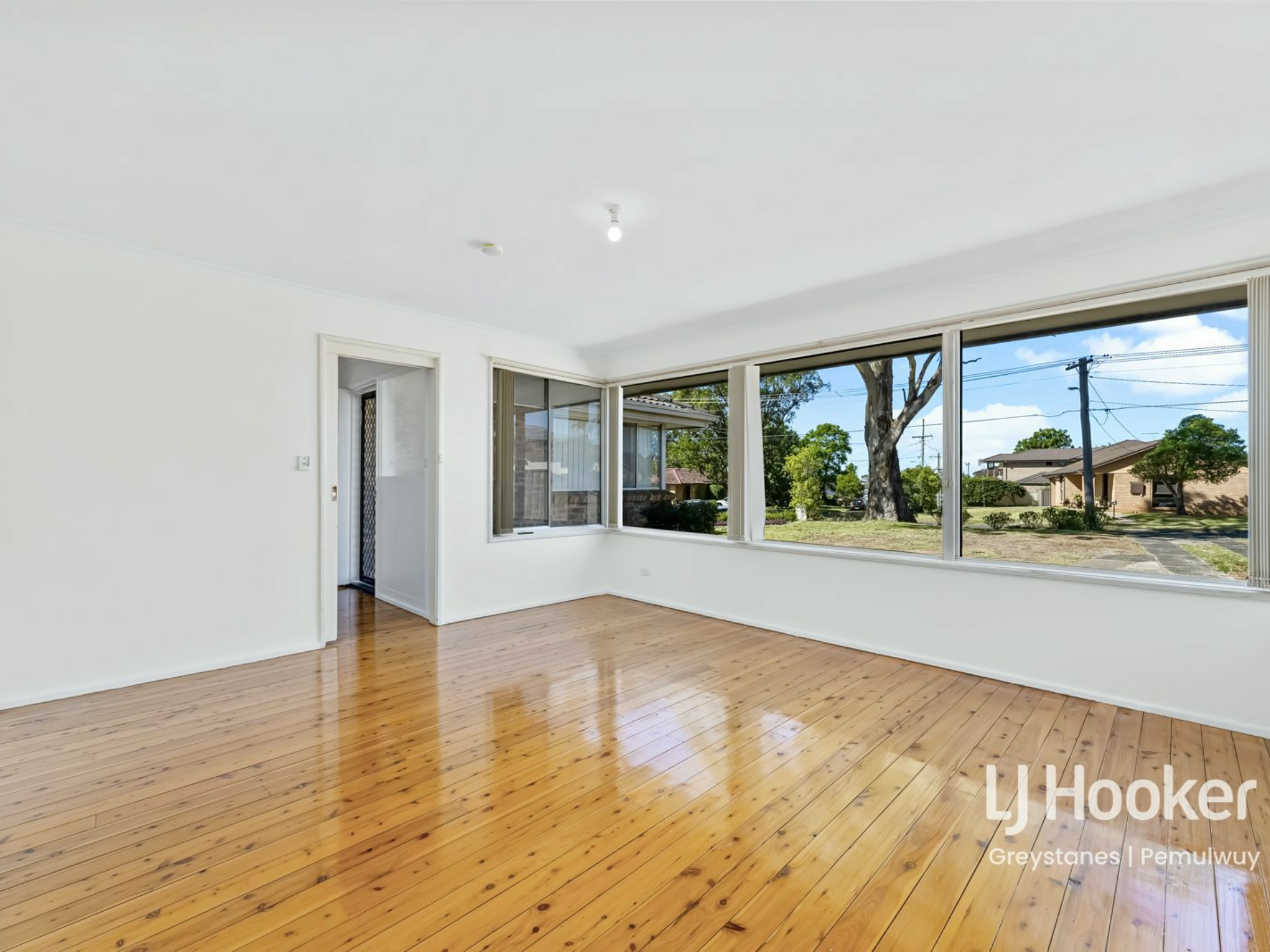 32 BOWRAL STREET, GREYSTANES