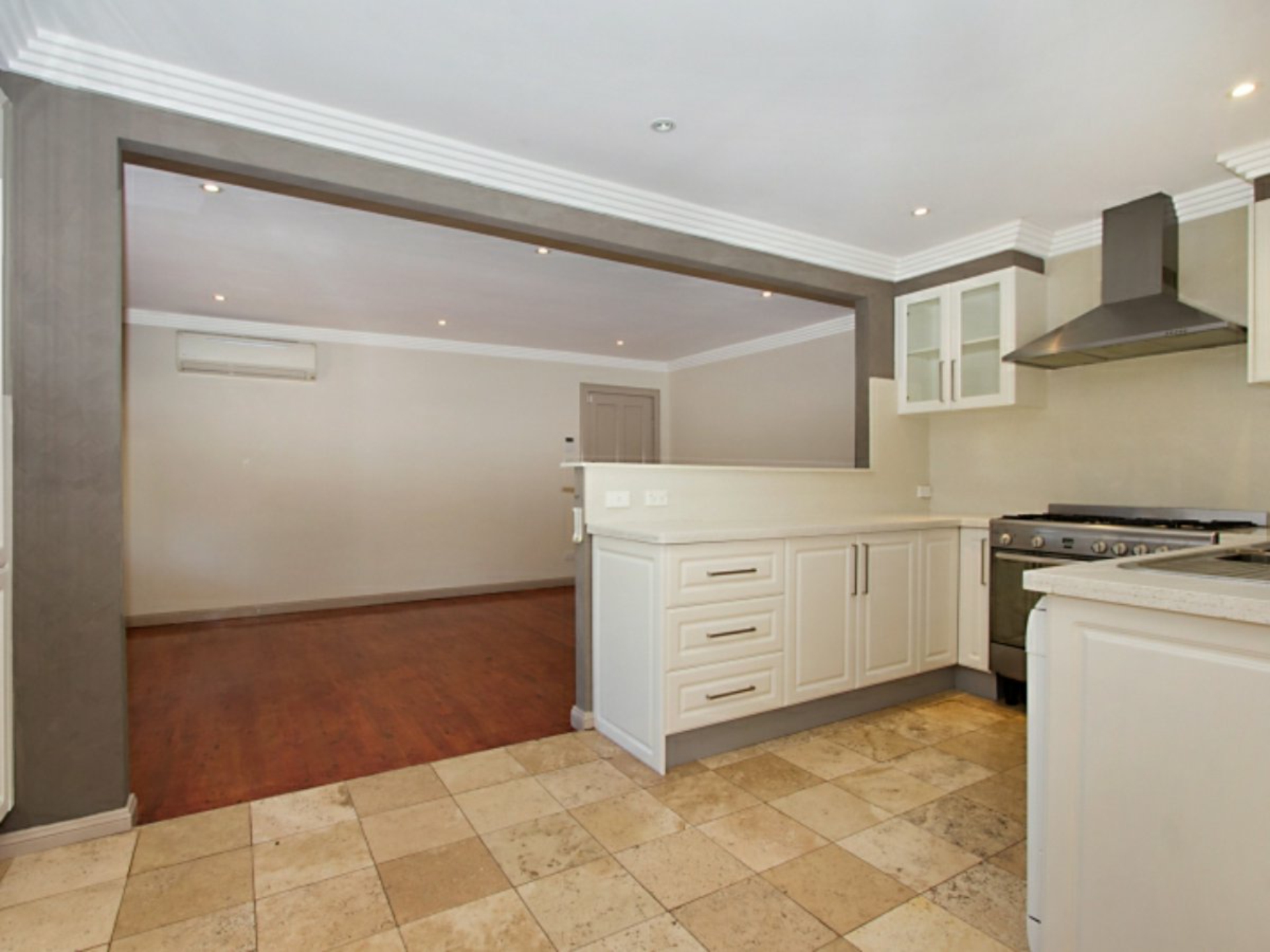 130 PERCIVAL STREET, GREYSTANES