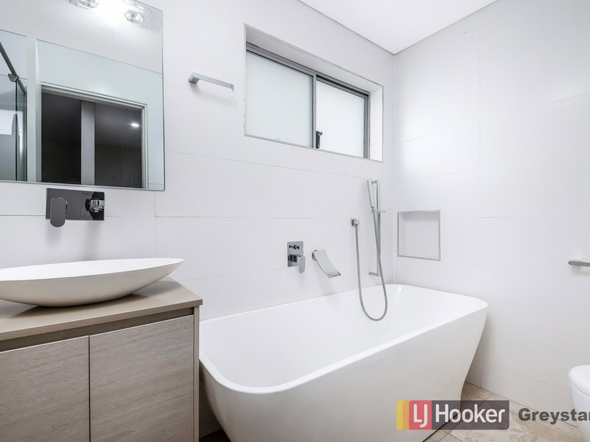 62 GREYSTANES ROAD, GREYSTANES