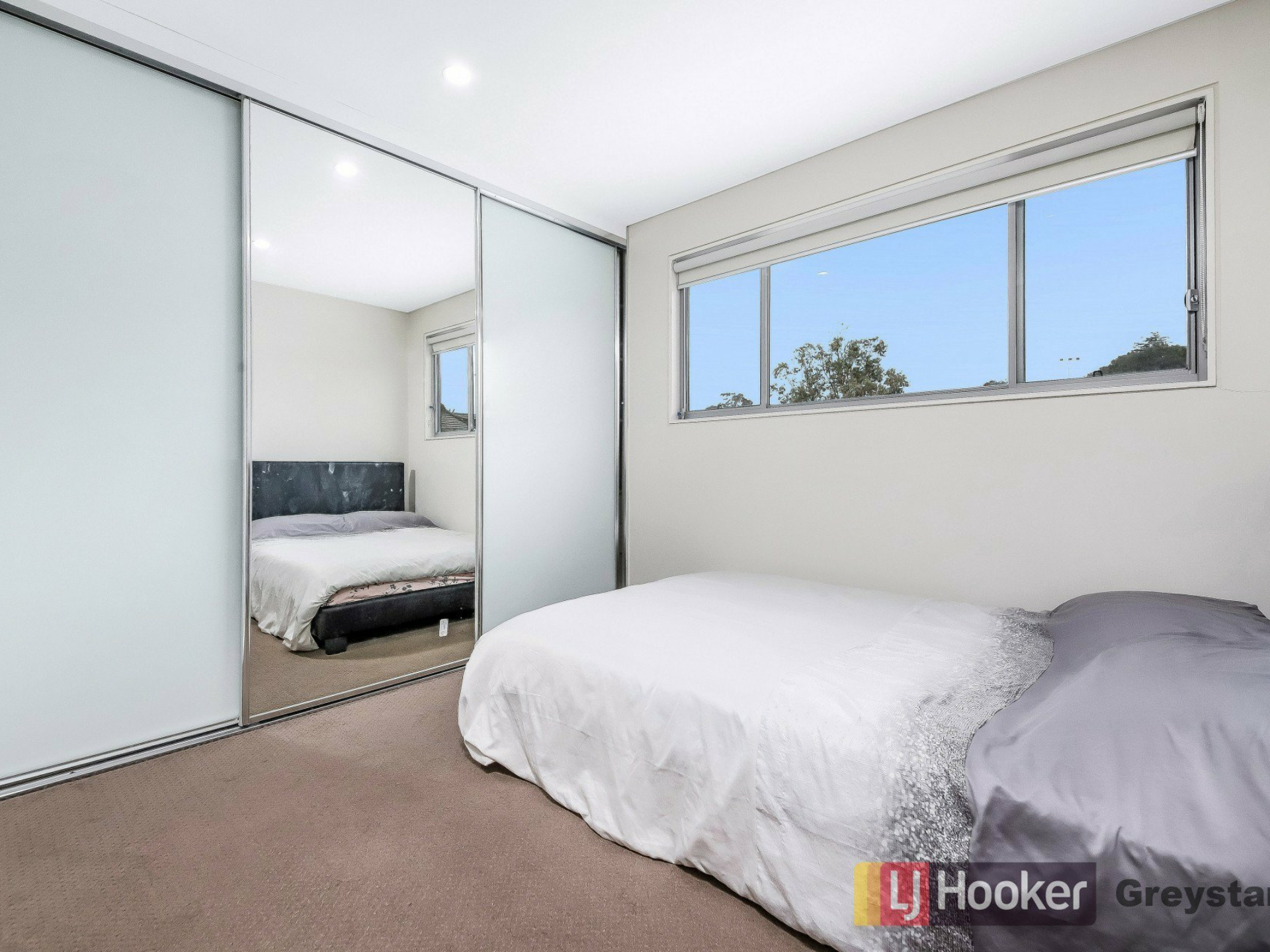 62 GREYSTANES ROAD, GREYSTANES