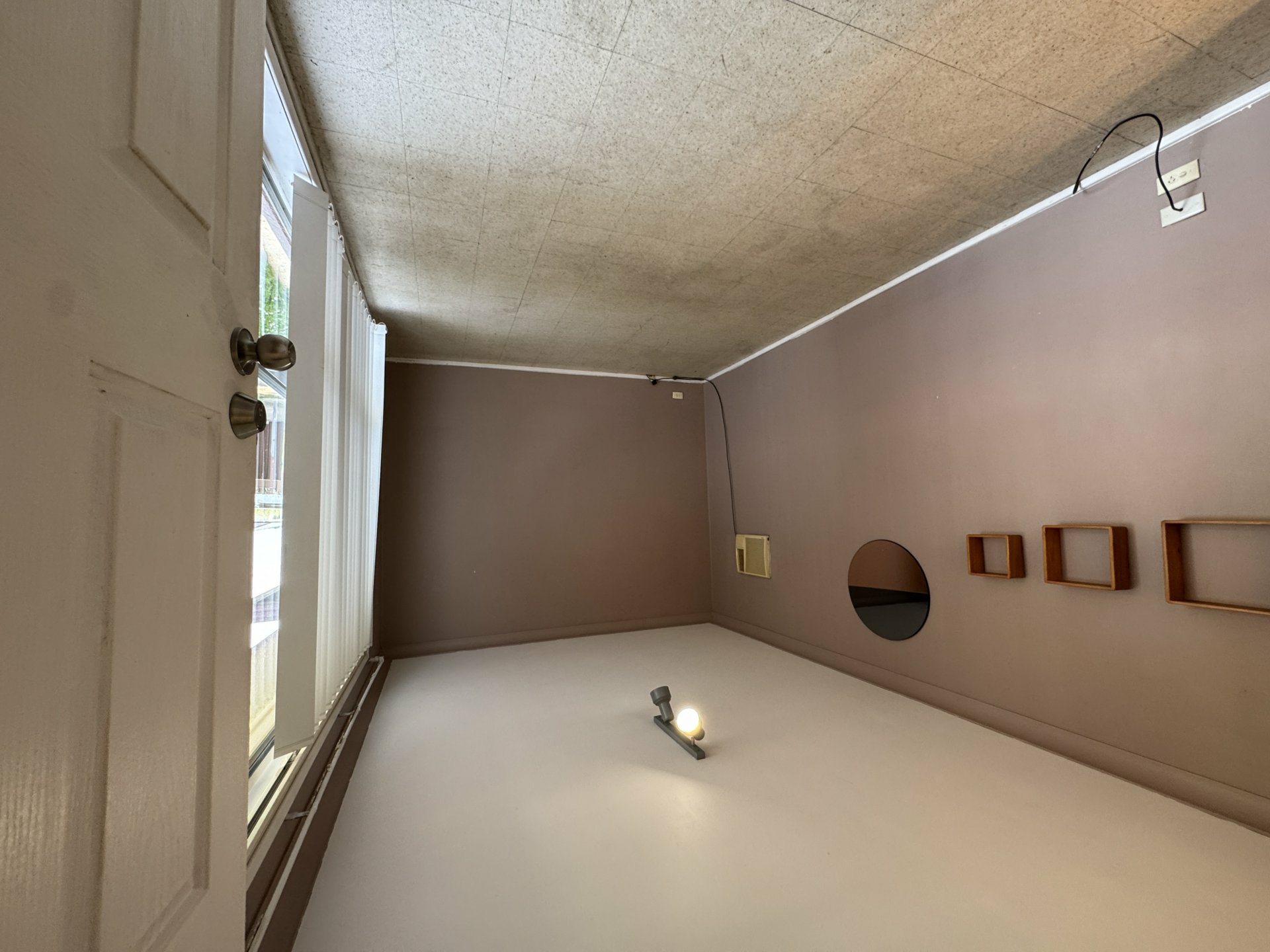 27 VICTOR STREET — photo 2 of 9