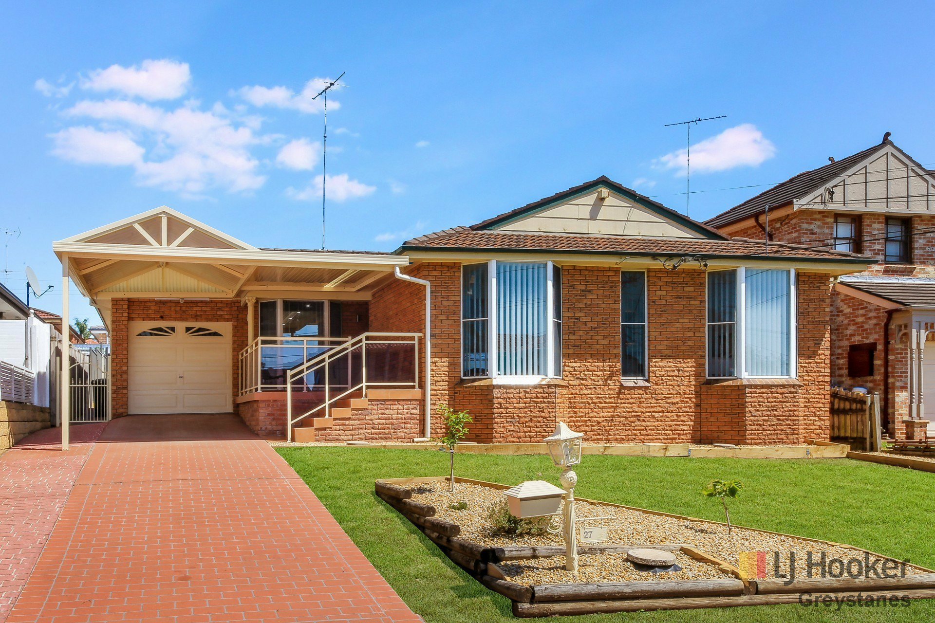 27 Darmenia Avenue, Greystanes