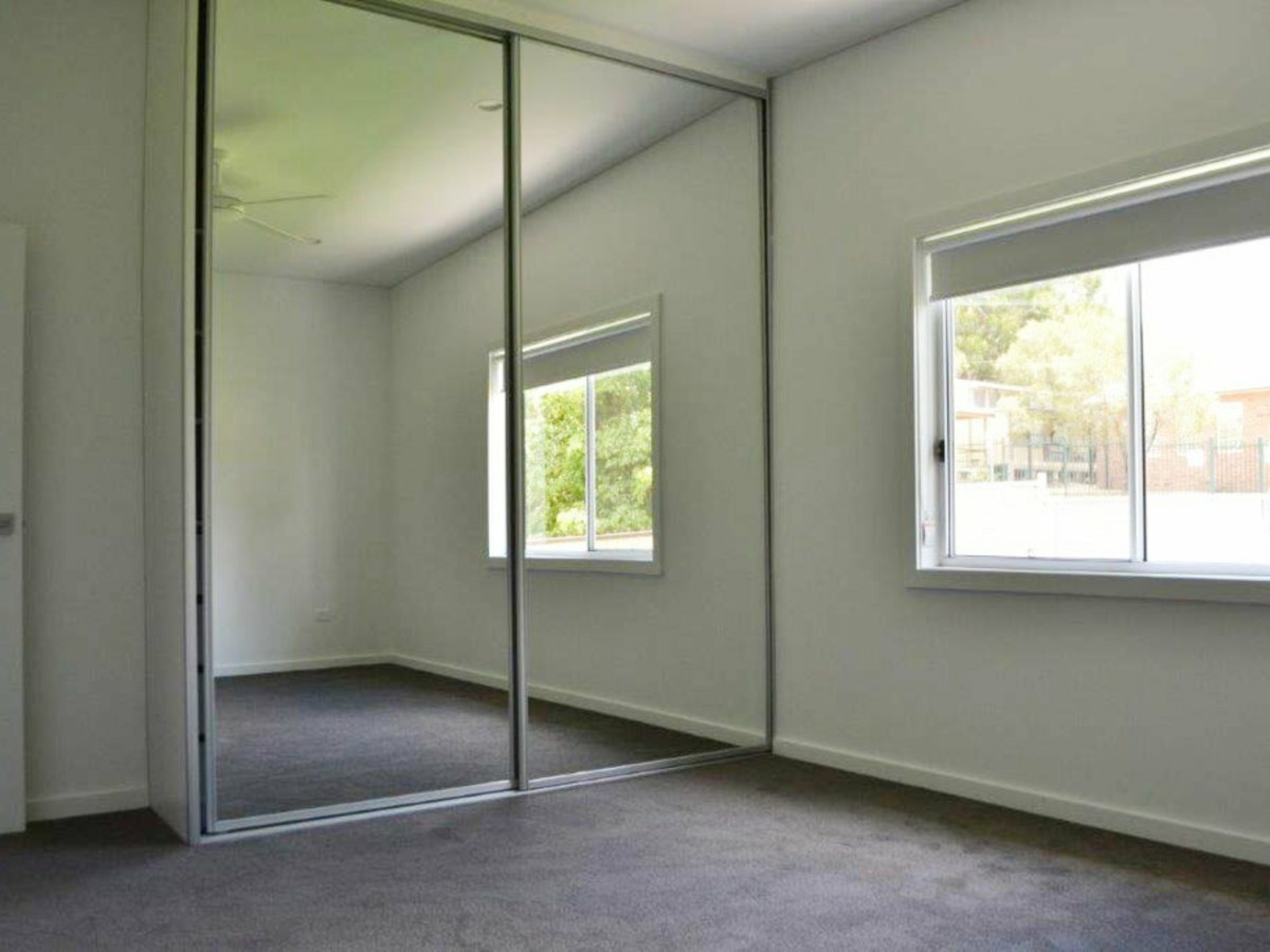 54 HOLDSWORTH STREET, MERRYLANDS