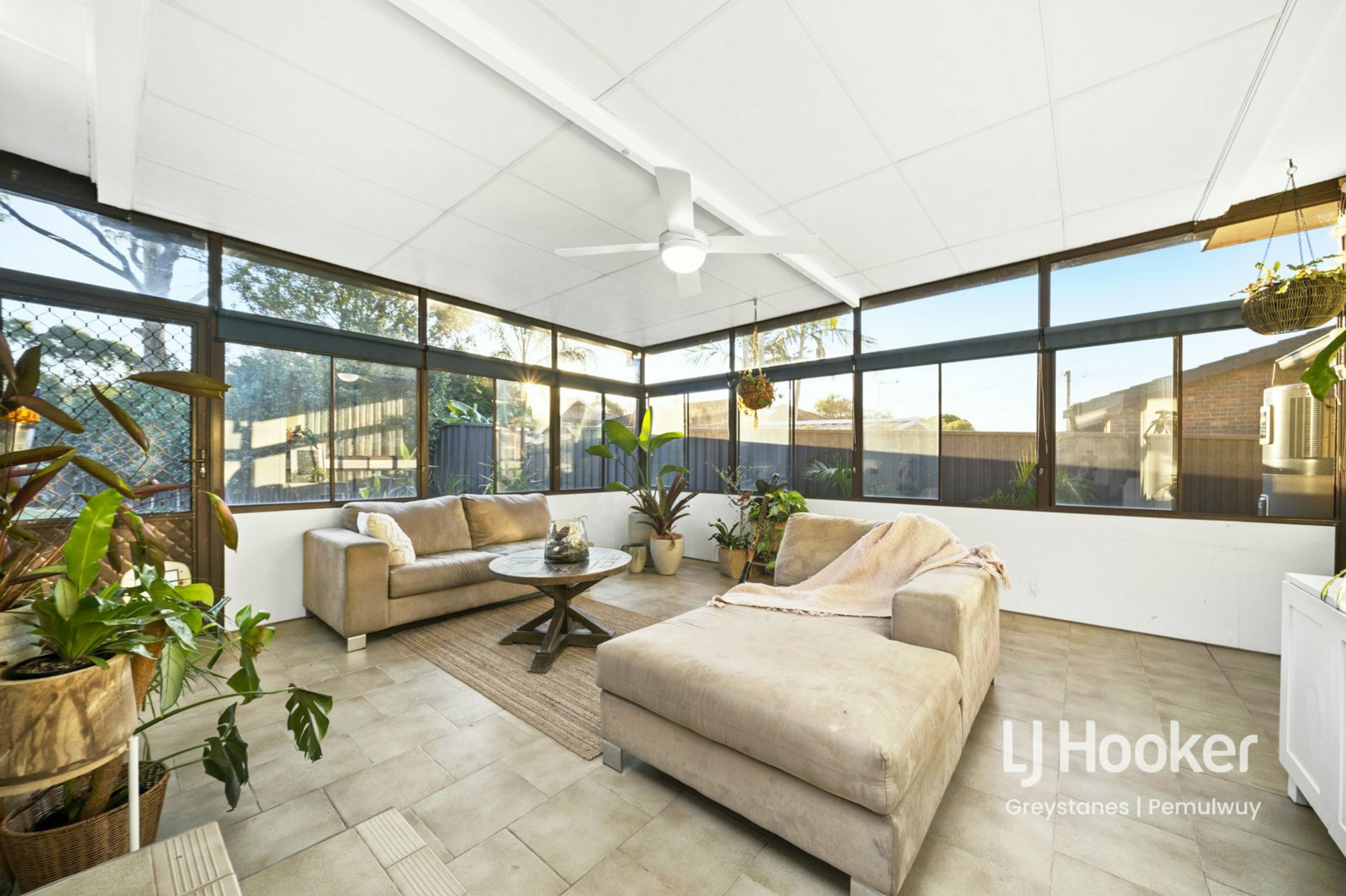 86 KOOTINGAL STREET, GREYSTANES