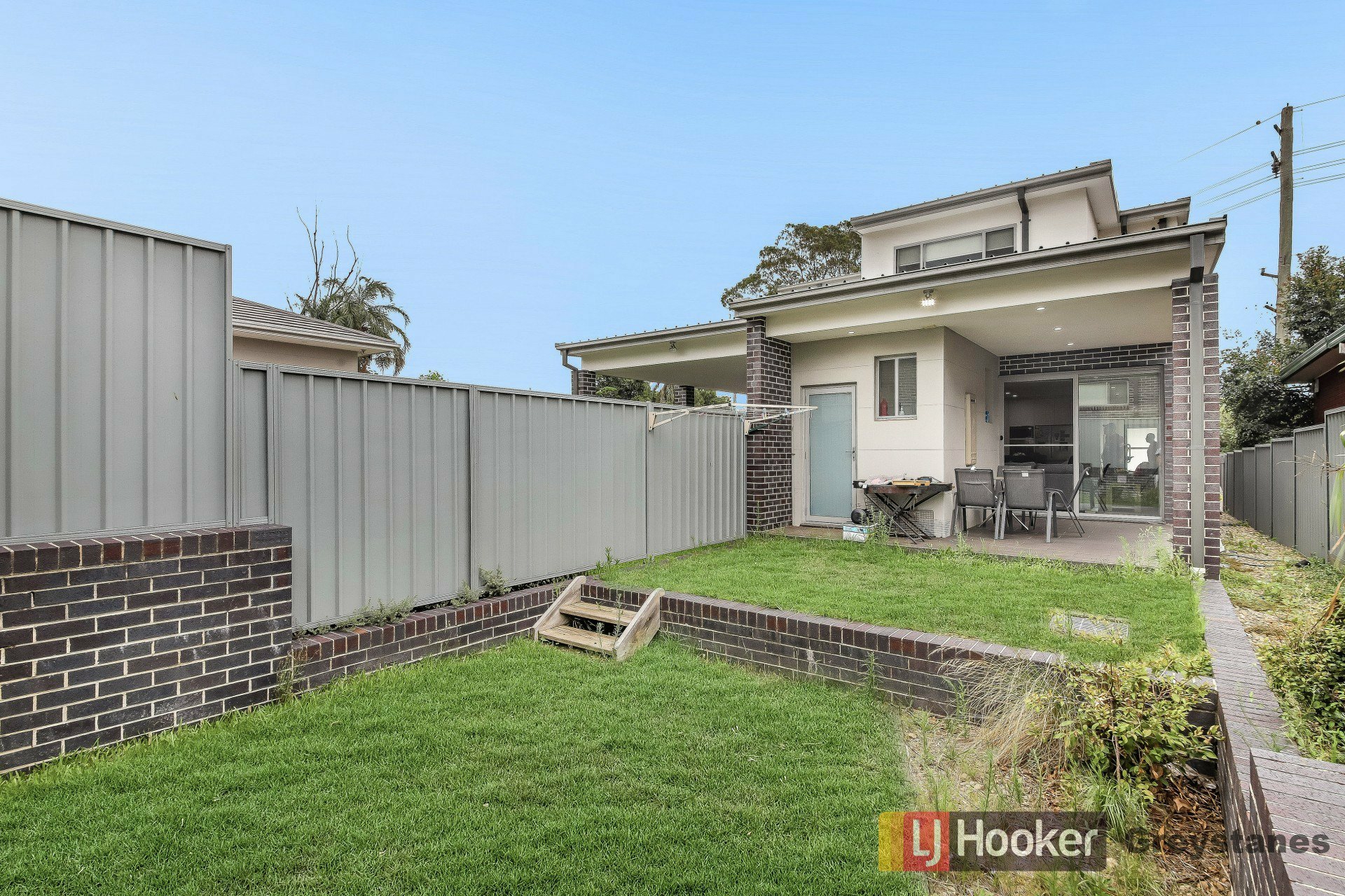 62 GREYSTANES ROAD, GREYSTANES