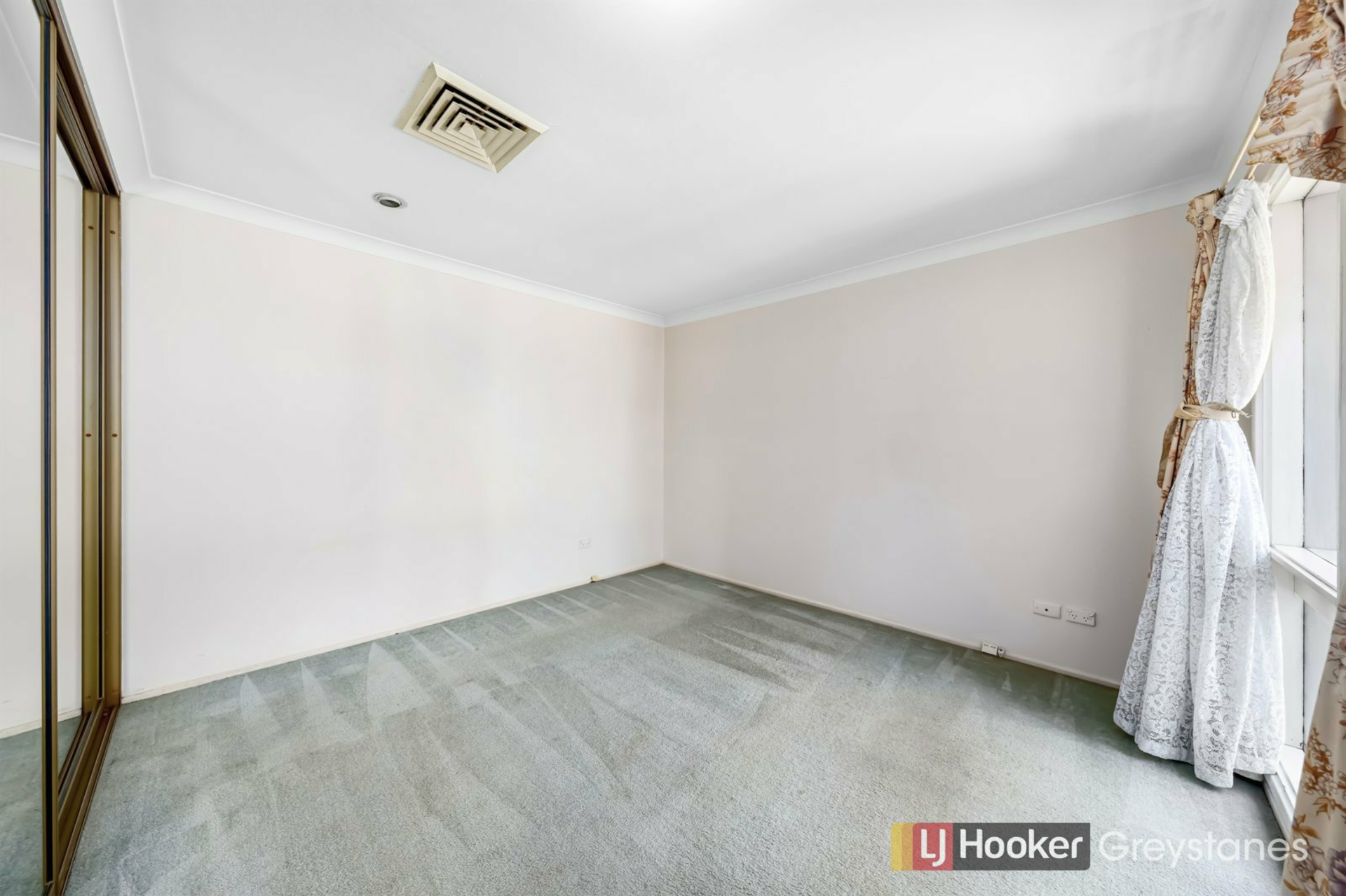 20 ROWENA STREET, GREYSTANES