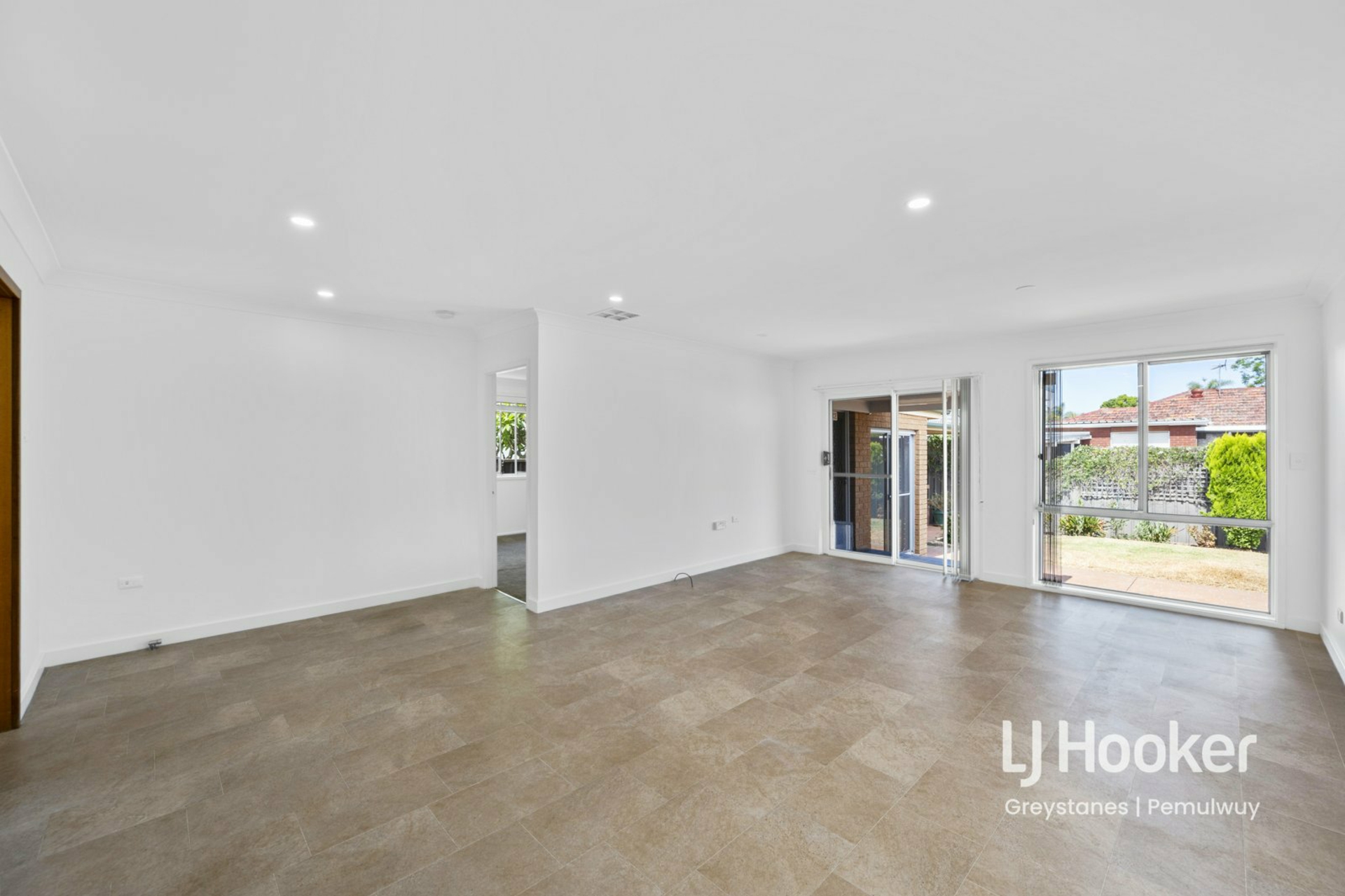 14 BOGAN STREET, GREYSTANES