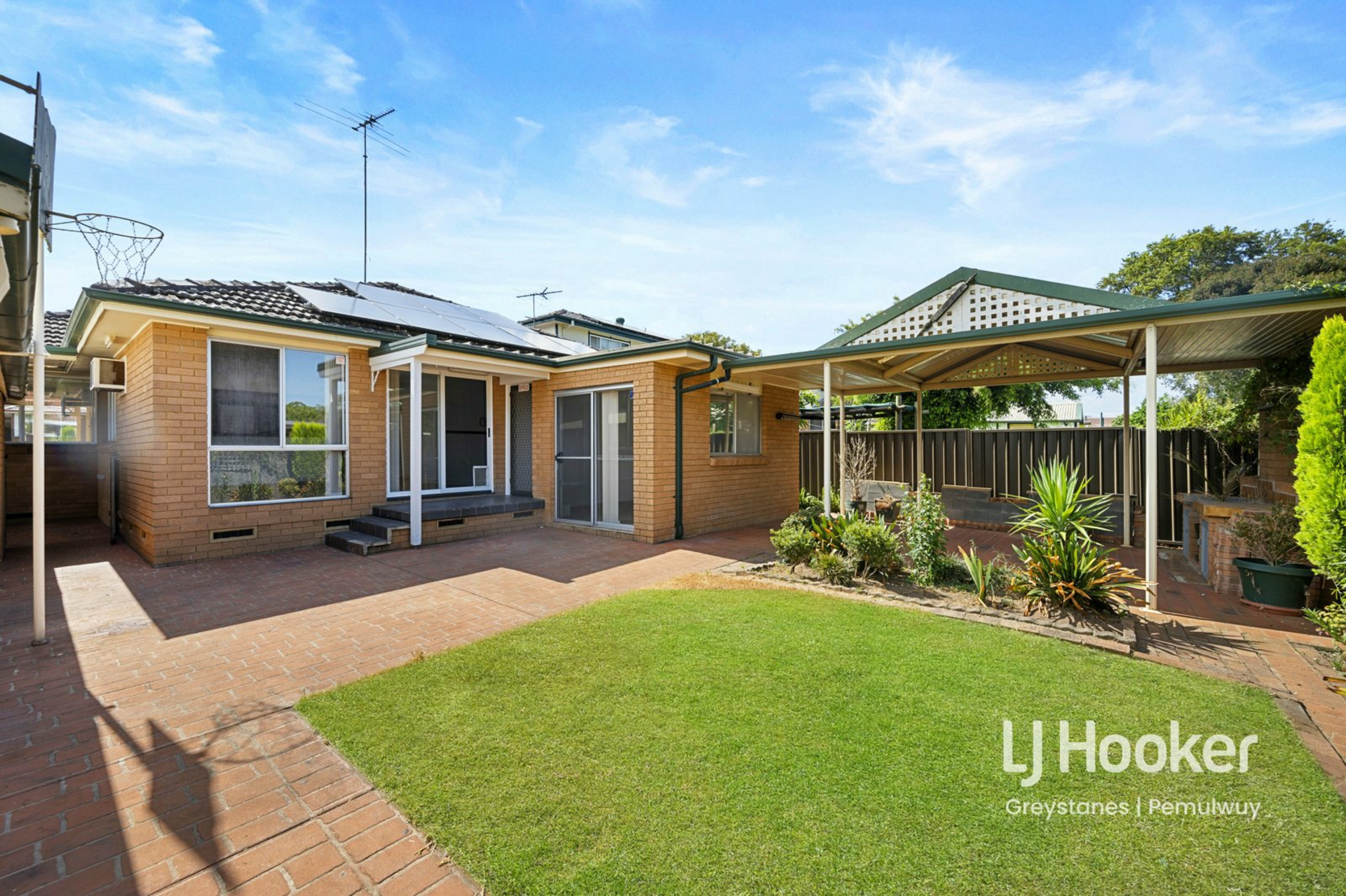 14 BOGAN STREET, GREYSTANES