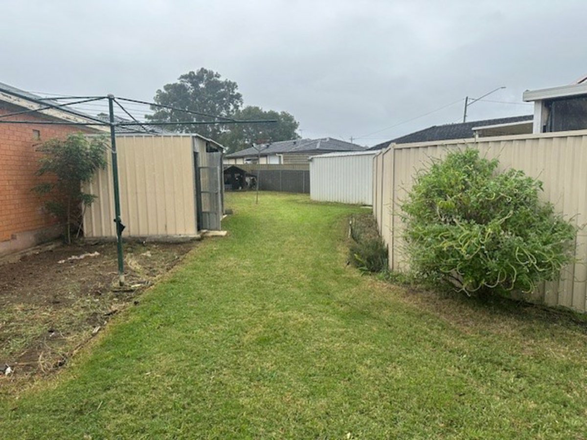 71 MUSGRAVE CRESCENT, FAIRFIELD WEST