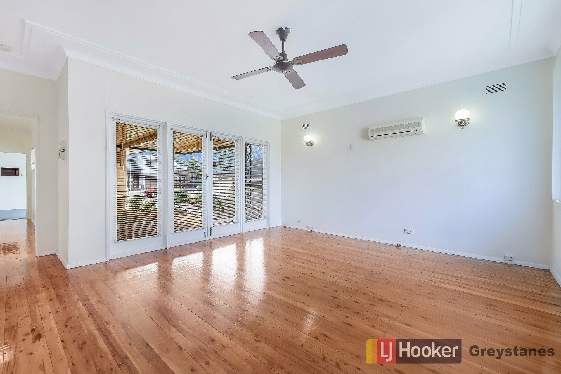 4 LEONARD AVENUE, GREYSTANES