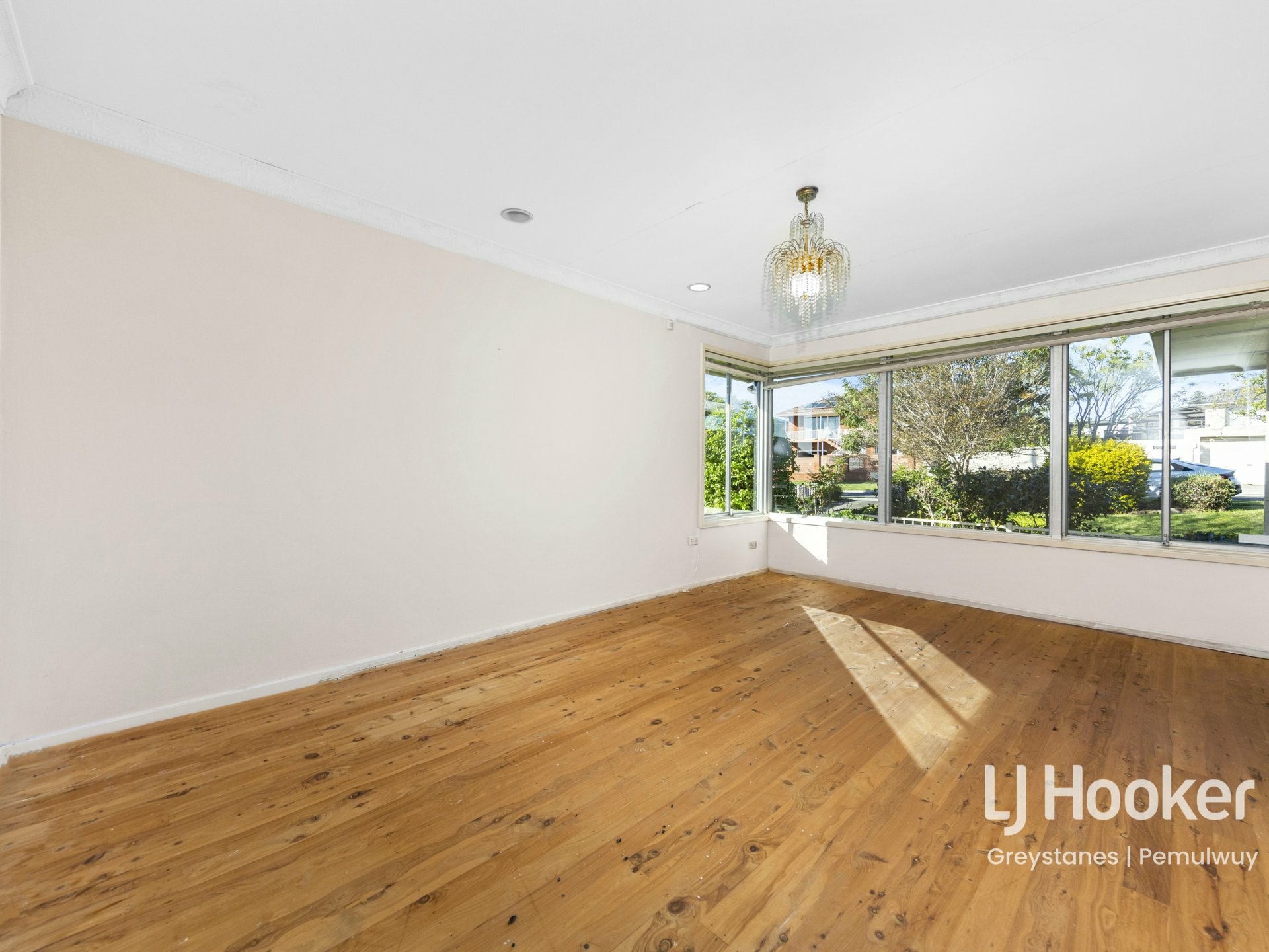 4 Daniel Street, GREYSTANES