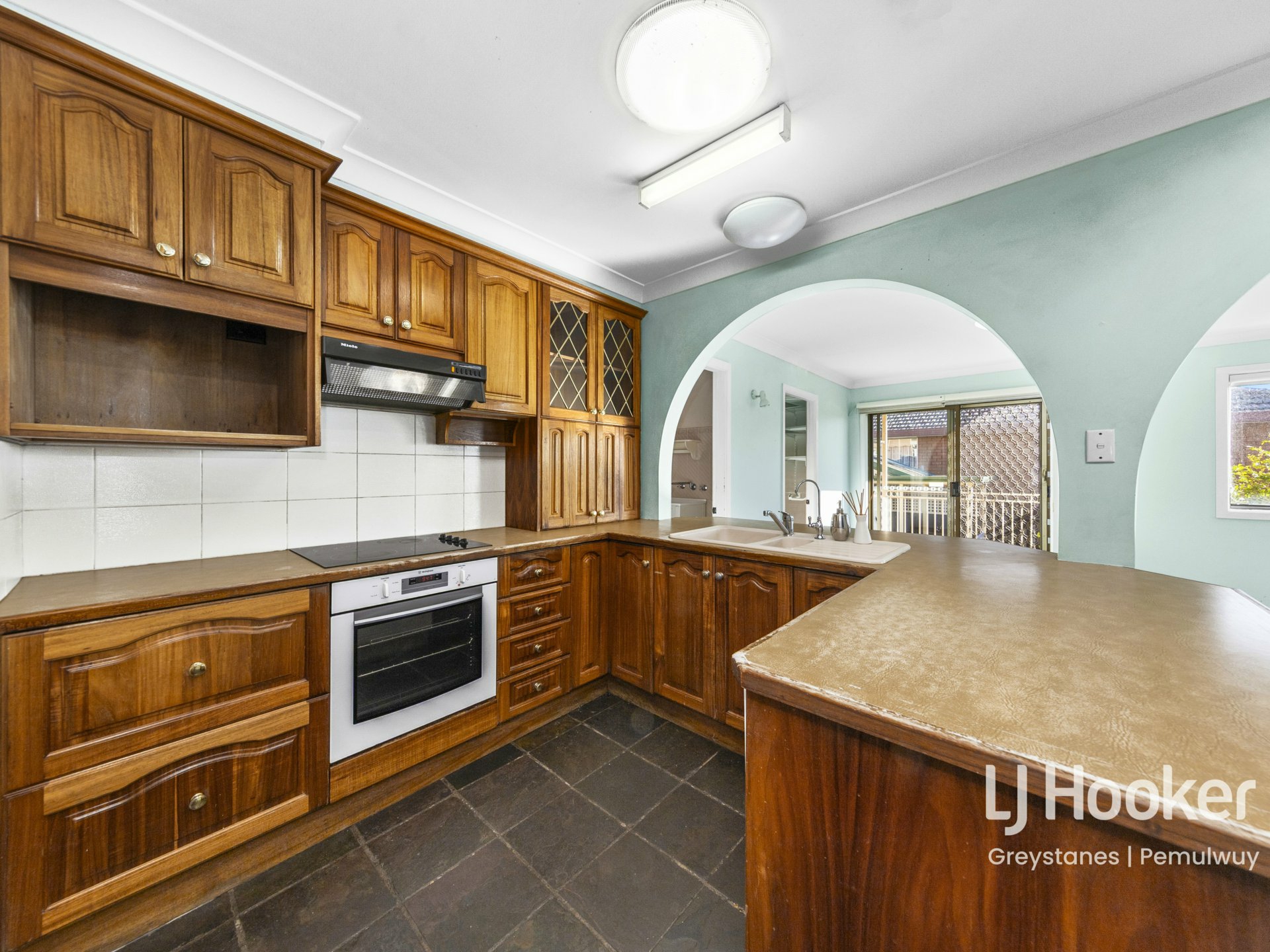 4 Daniel Street, GREYSTANES