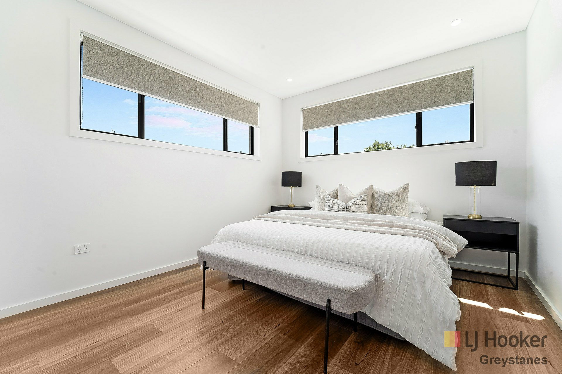 18 Runyon Avenue — photo 7 of 10
