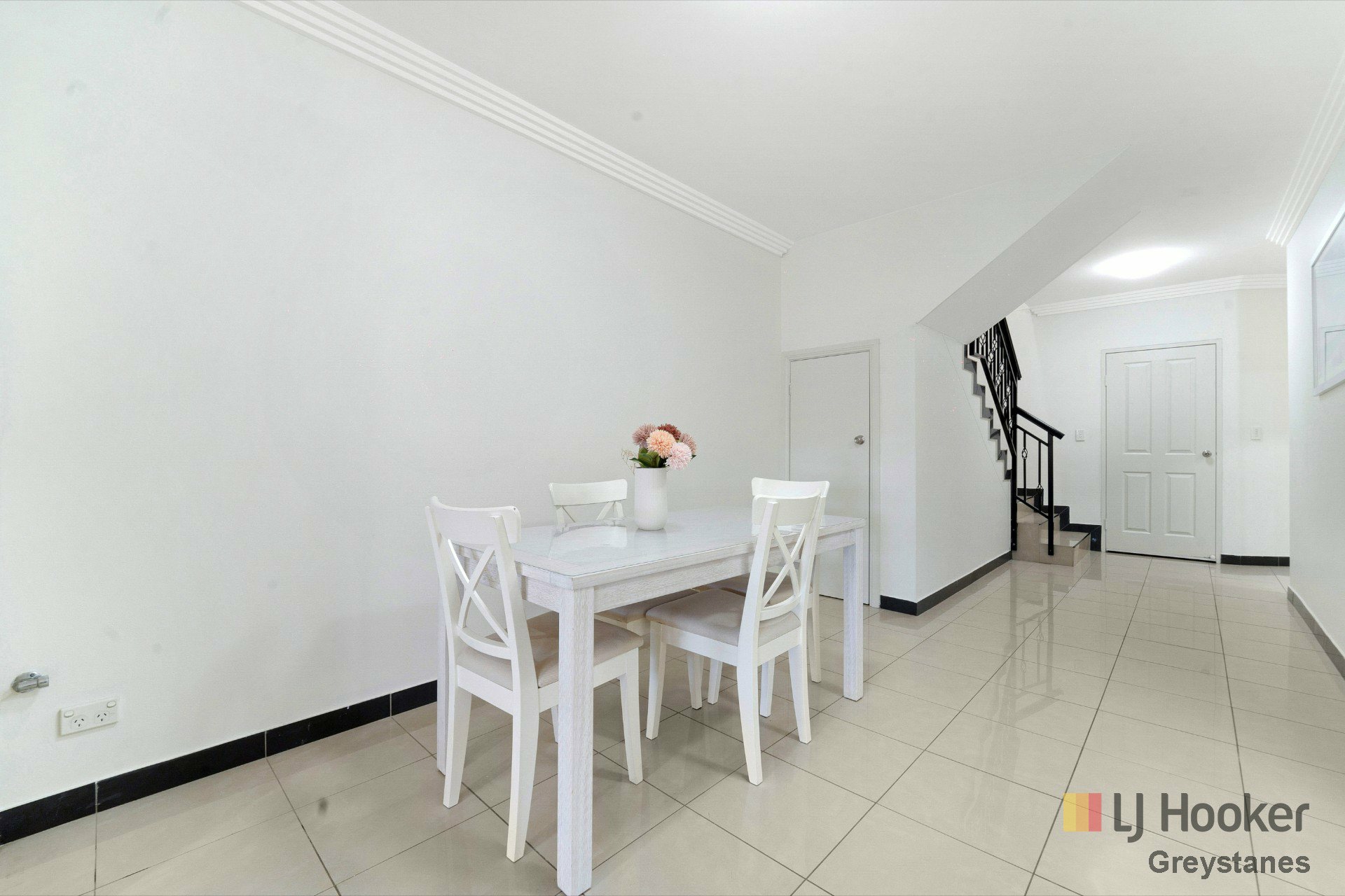 9 Hackney Street — photo 3 of 10