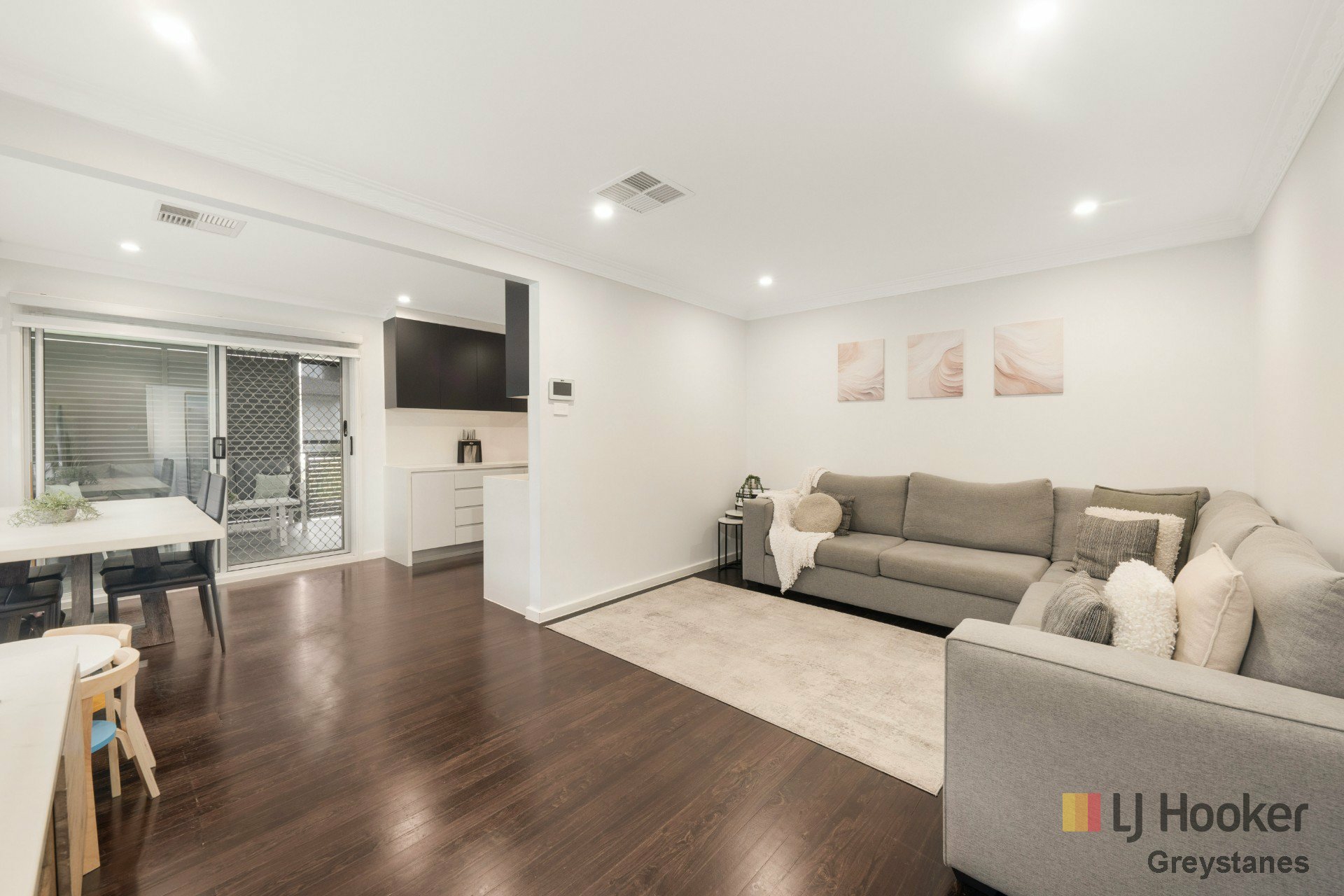 13 Taylor Street — photo 4 of 11