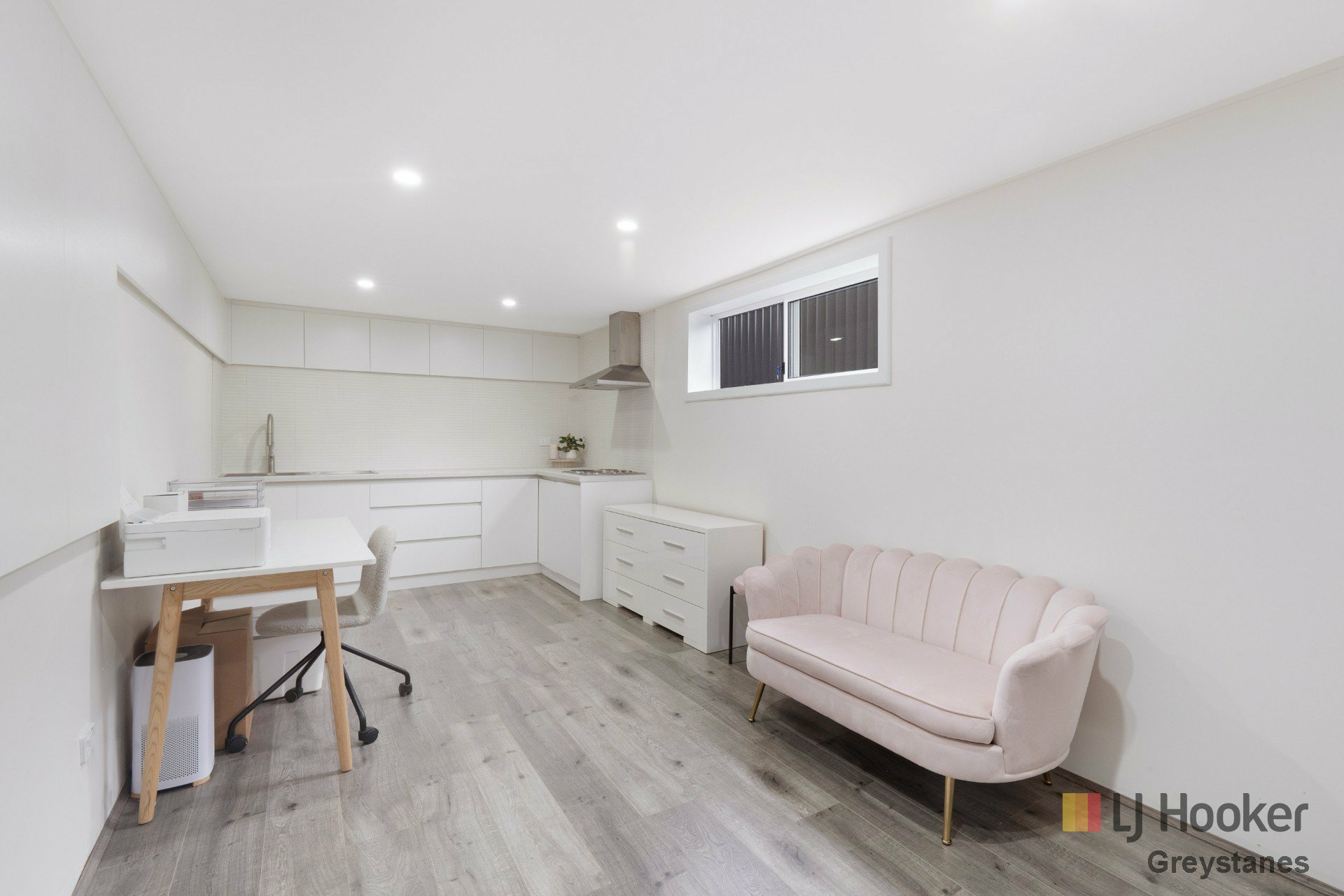 13 Taylor Street — photo 7 of 11
