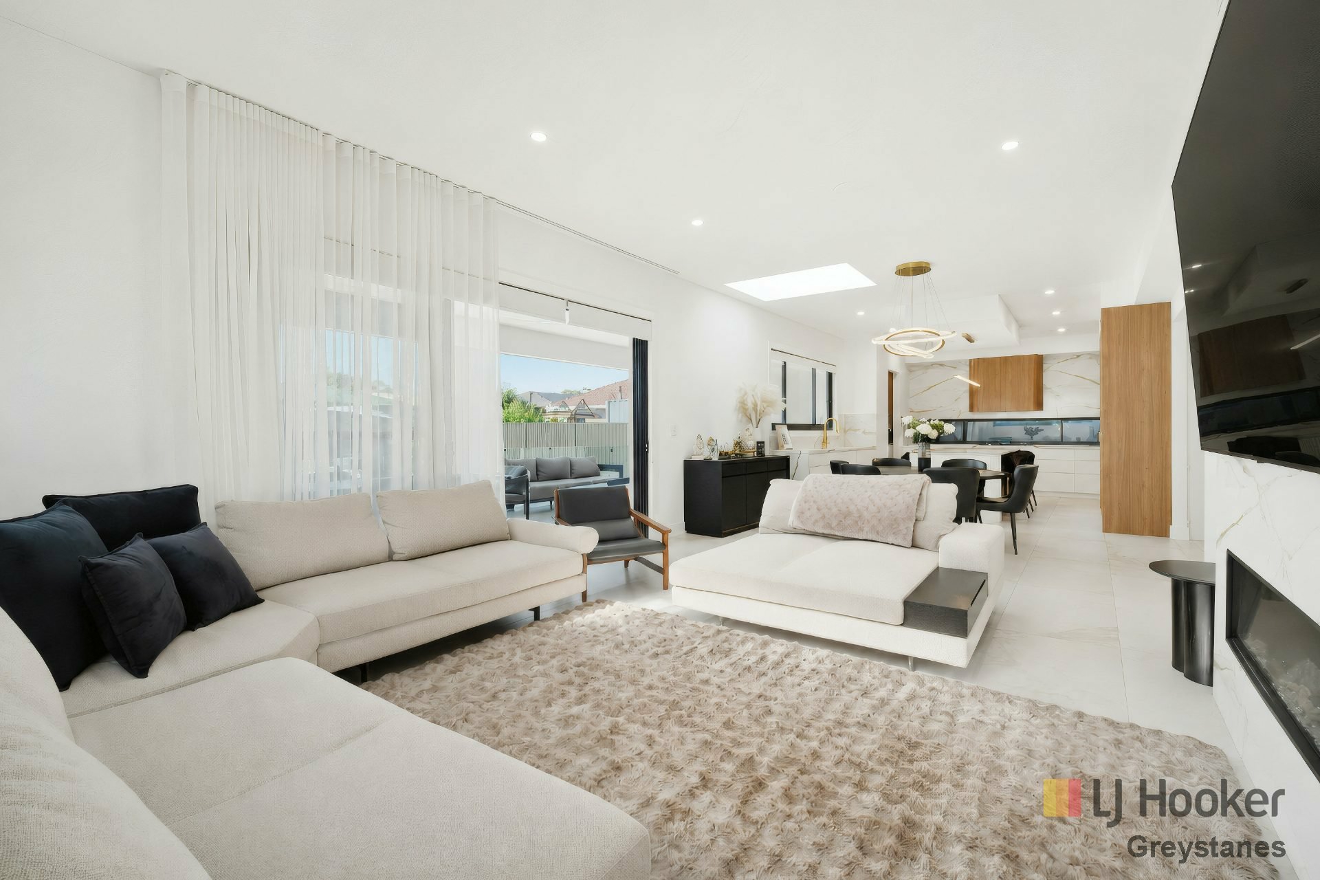 9 Rogers Street — photo 3 of 14
