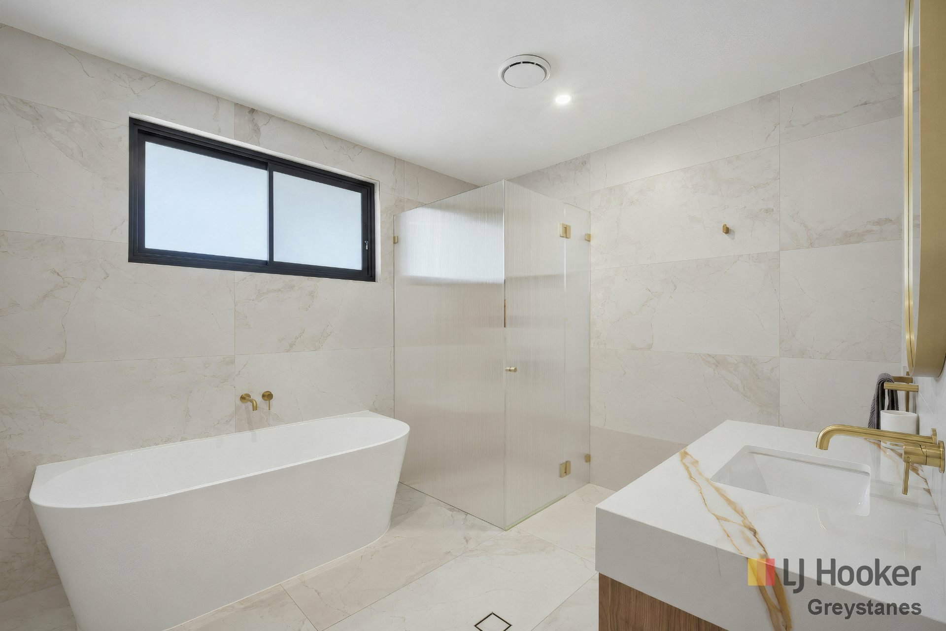 9 Rogers Street — photo 11 of 14