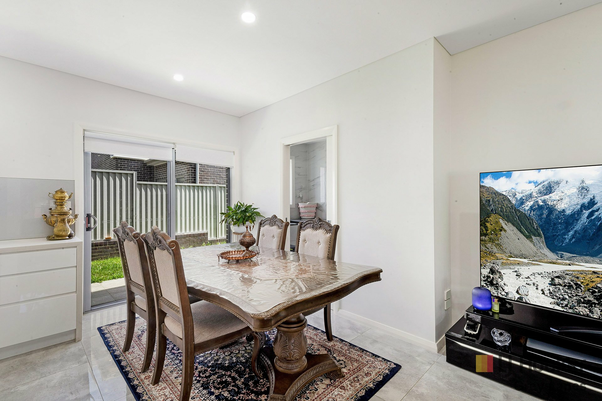 34a CUMBERLAND ROAD — photo 3 of 9
