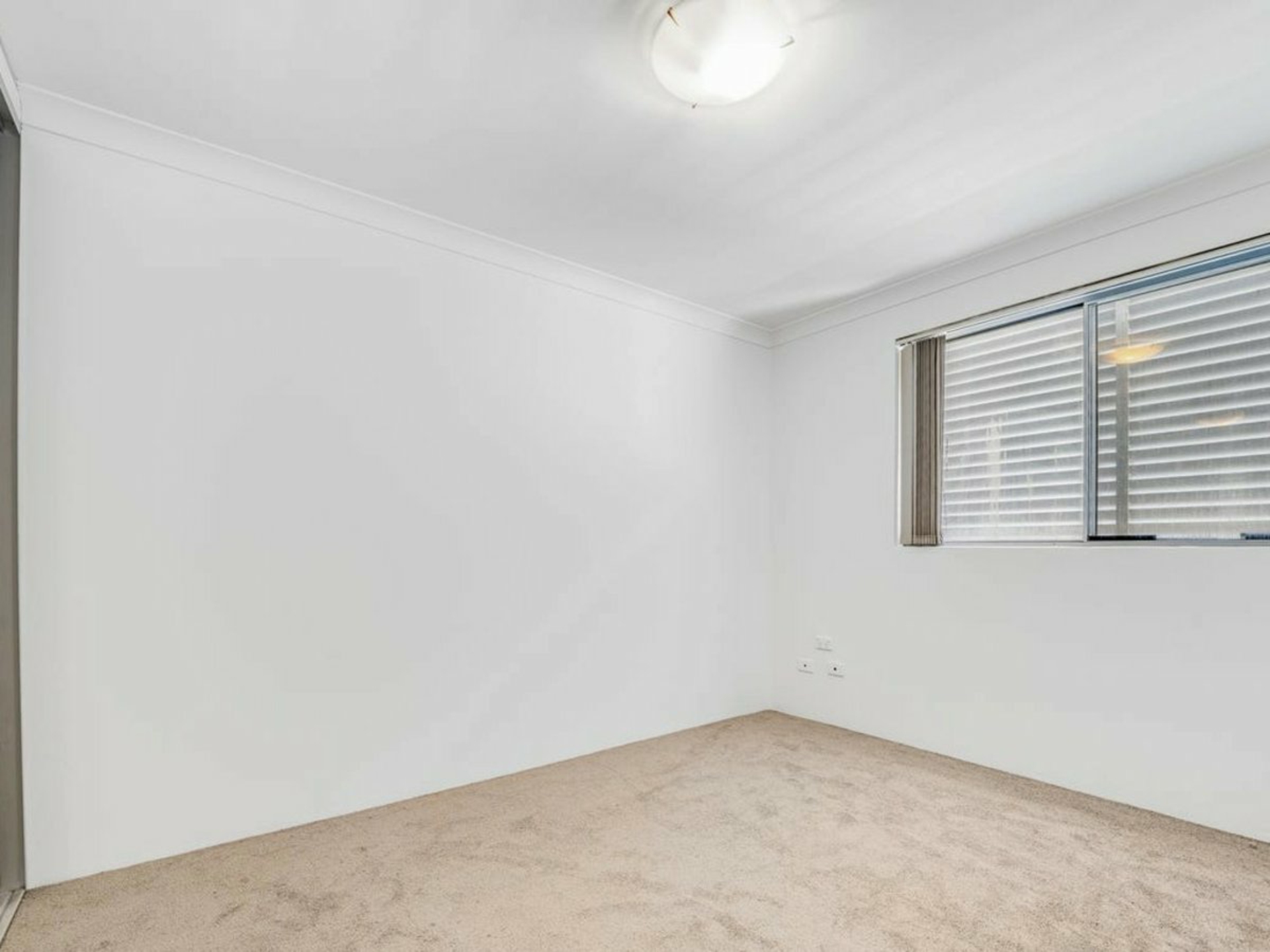 8/8-10 Darcy Rd — photo 8 of 9