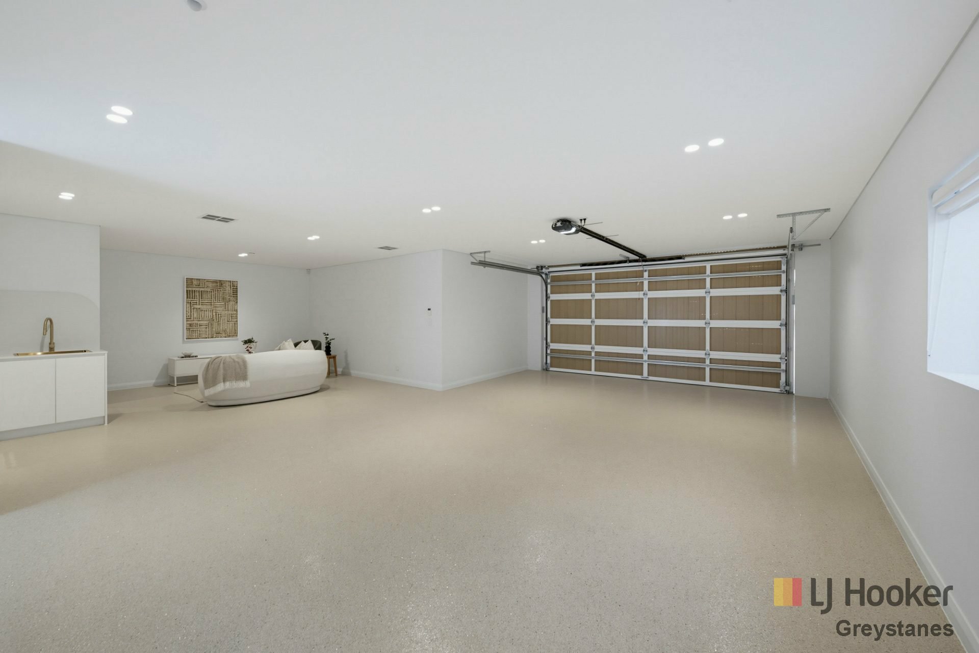 39 Hopman Street — photo 17 of 21