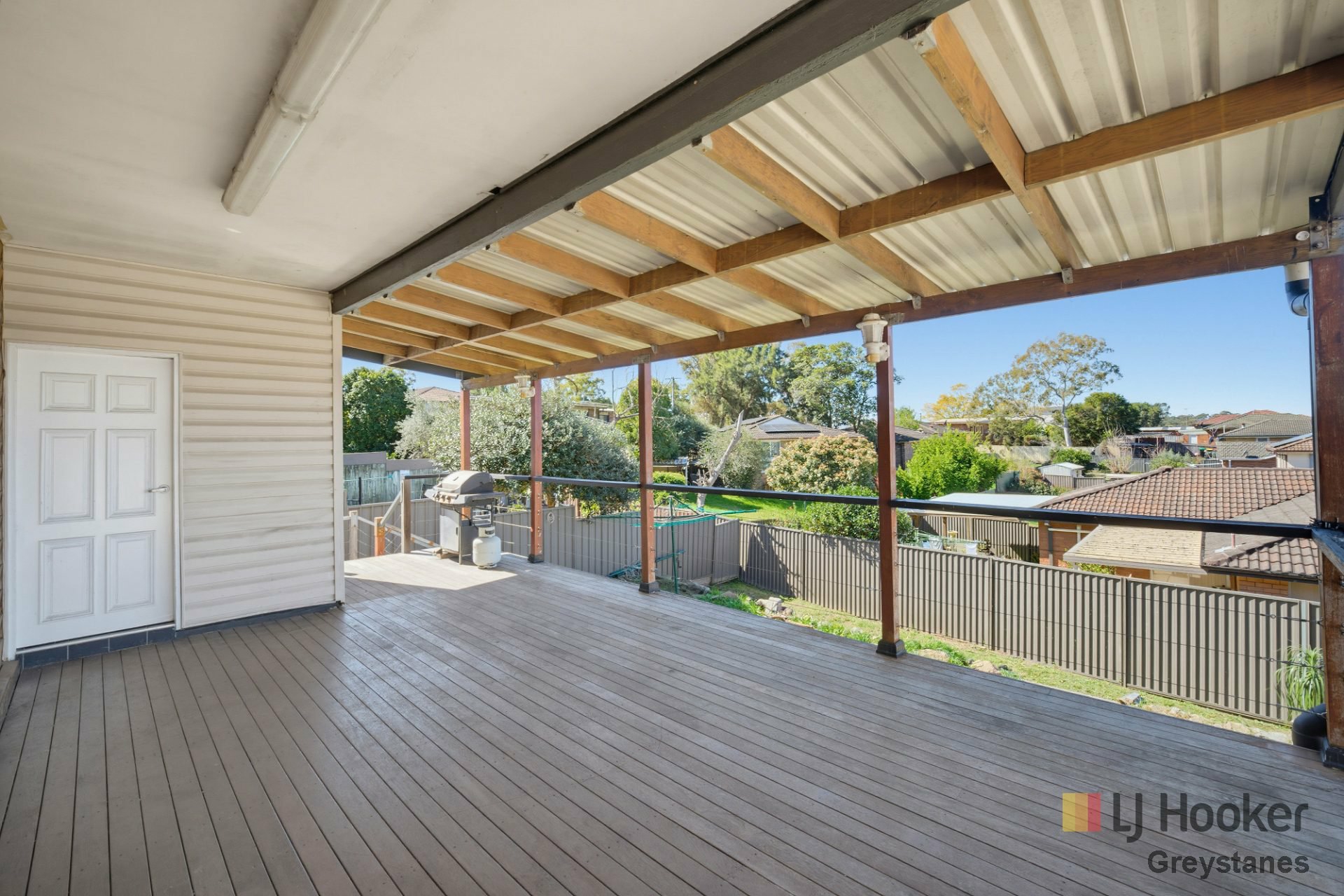 192 Greystanes Rd — photo 7 of 9